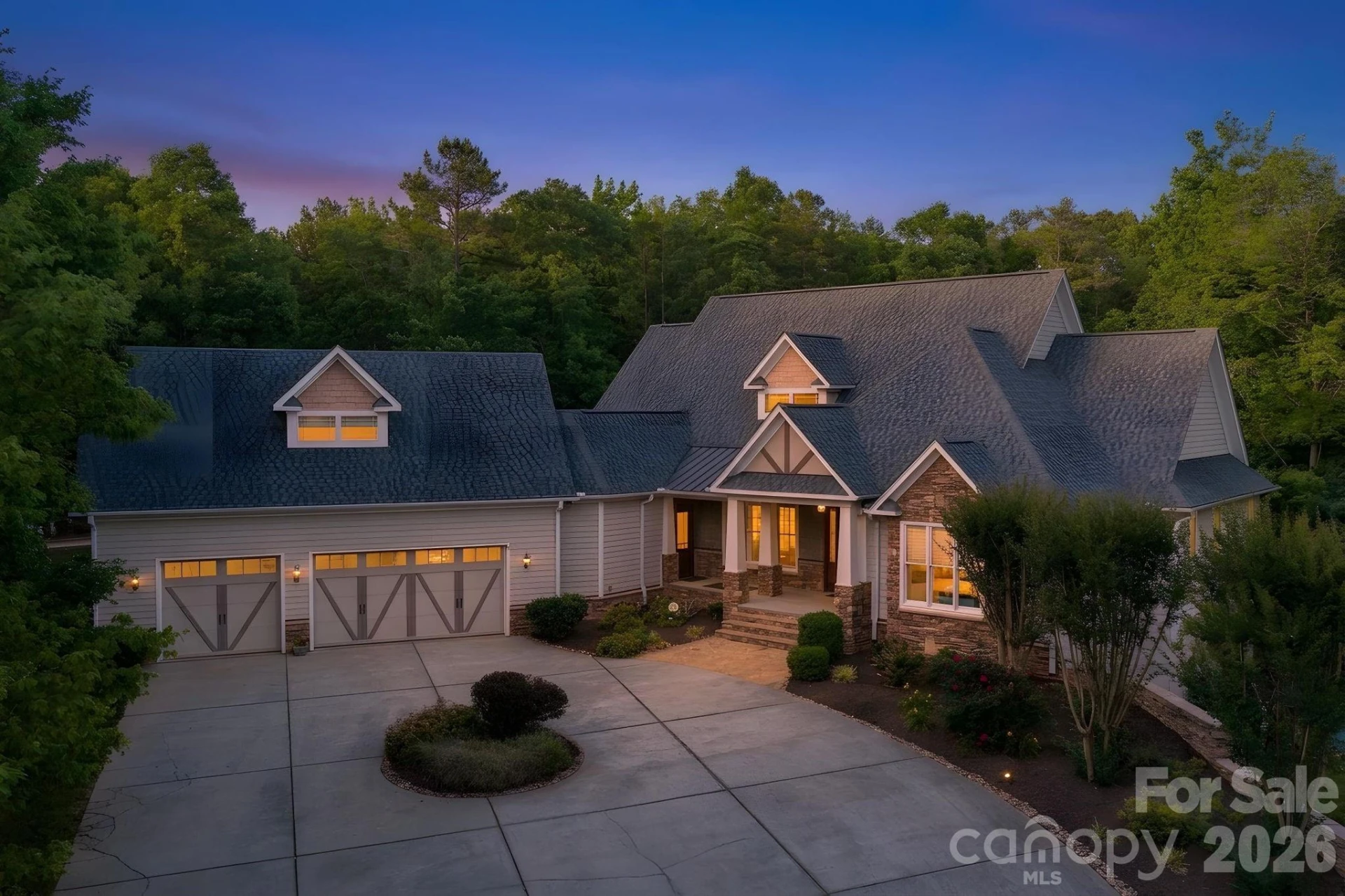 9717 Lancaster Highway - Photo 2