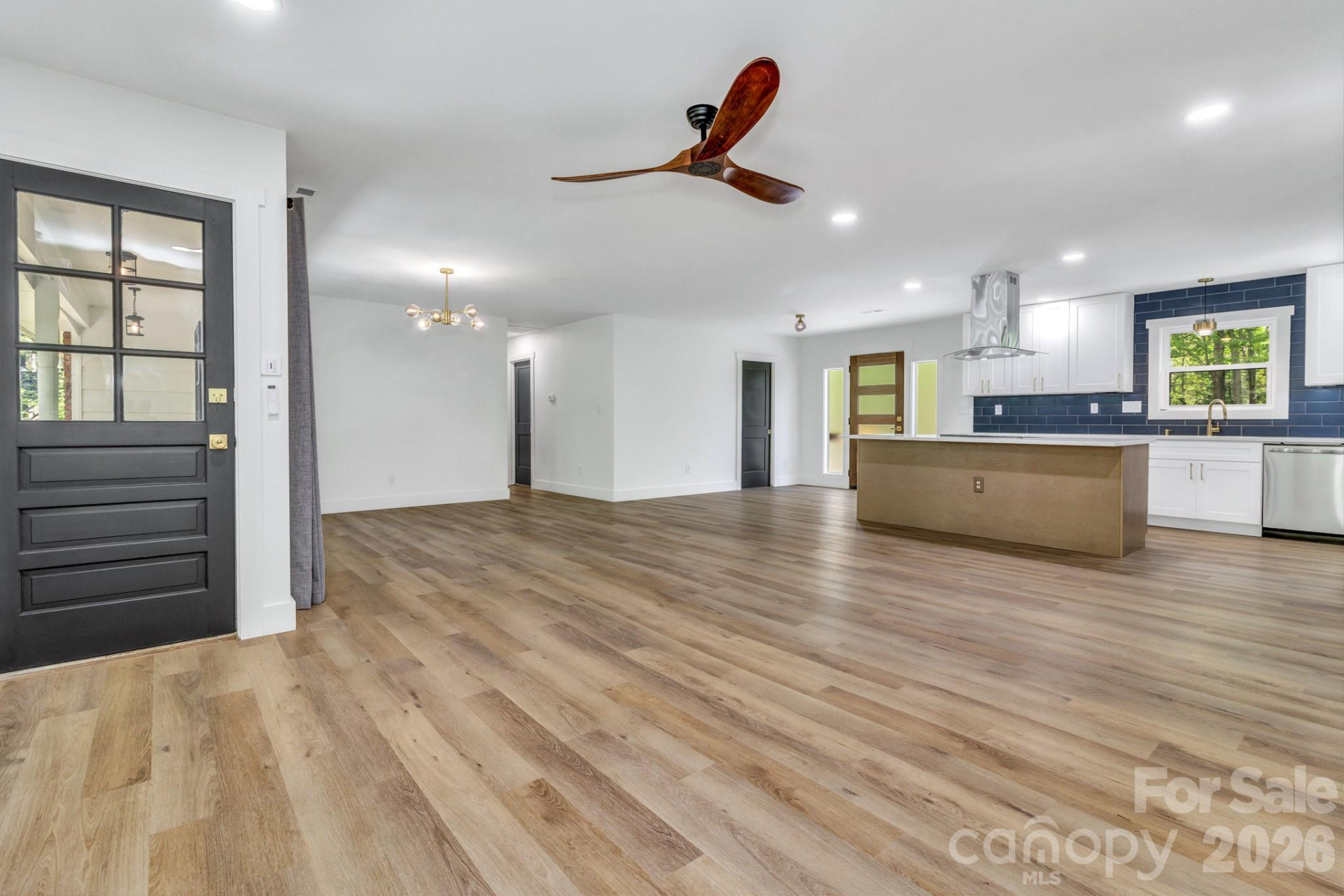 7 Angus Lane - Photo 12