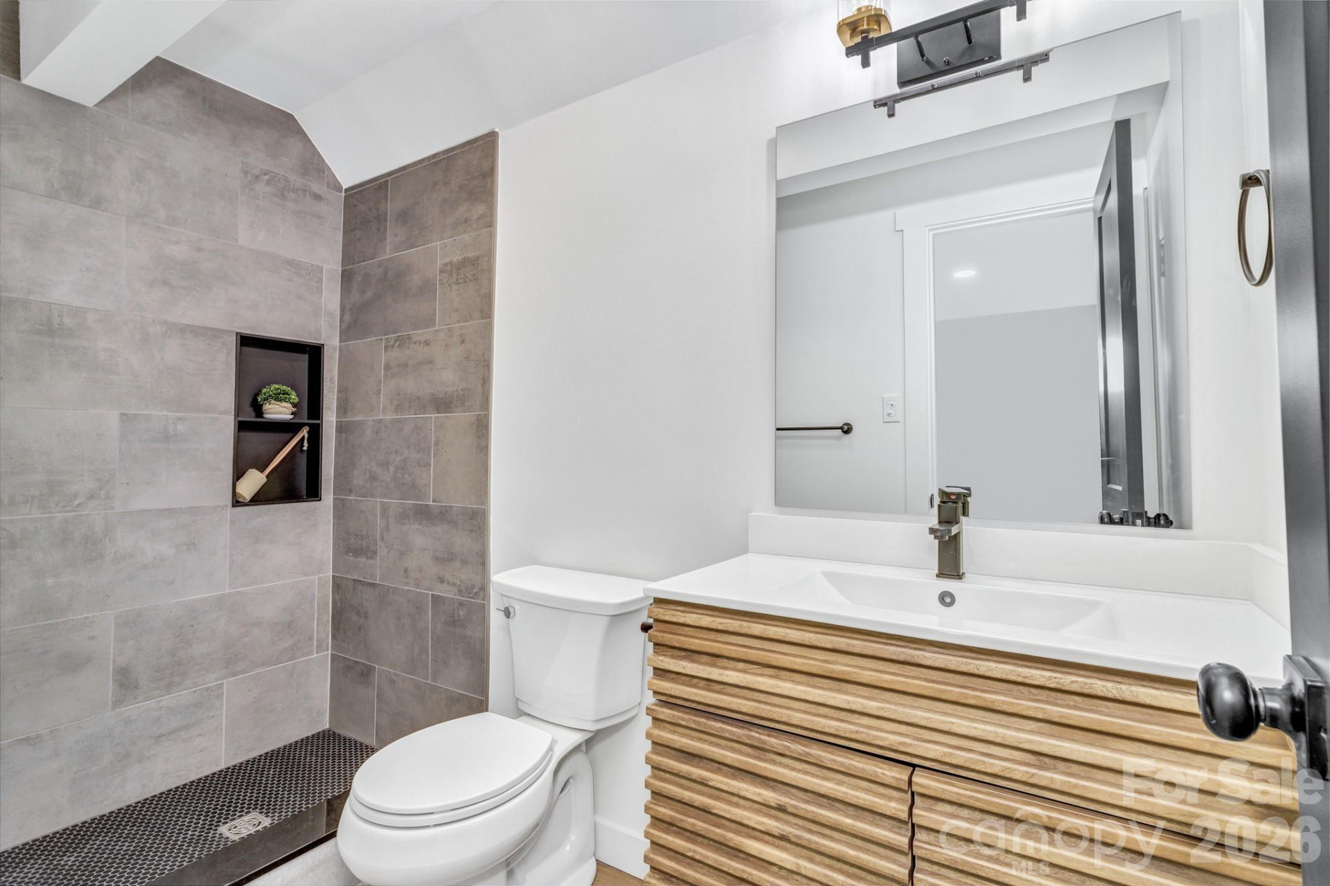 7 Angus Lane - Photo 36