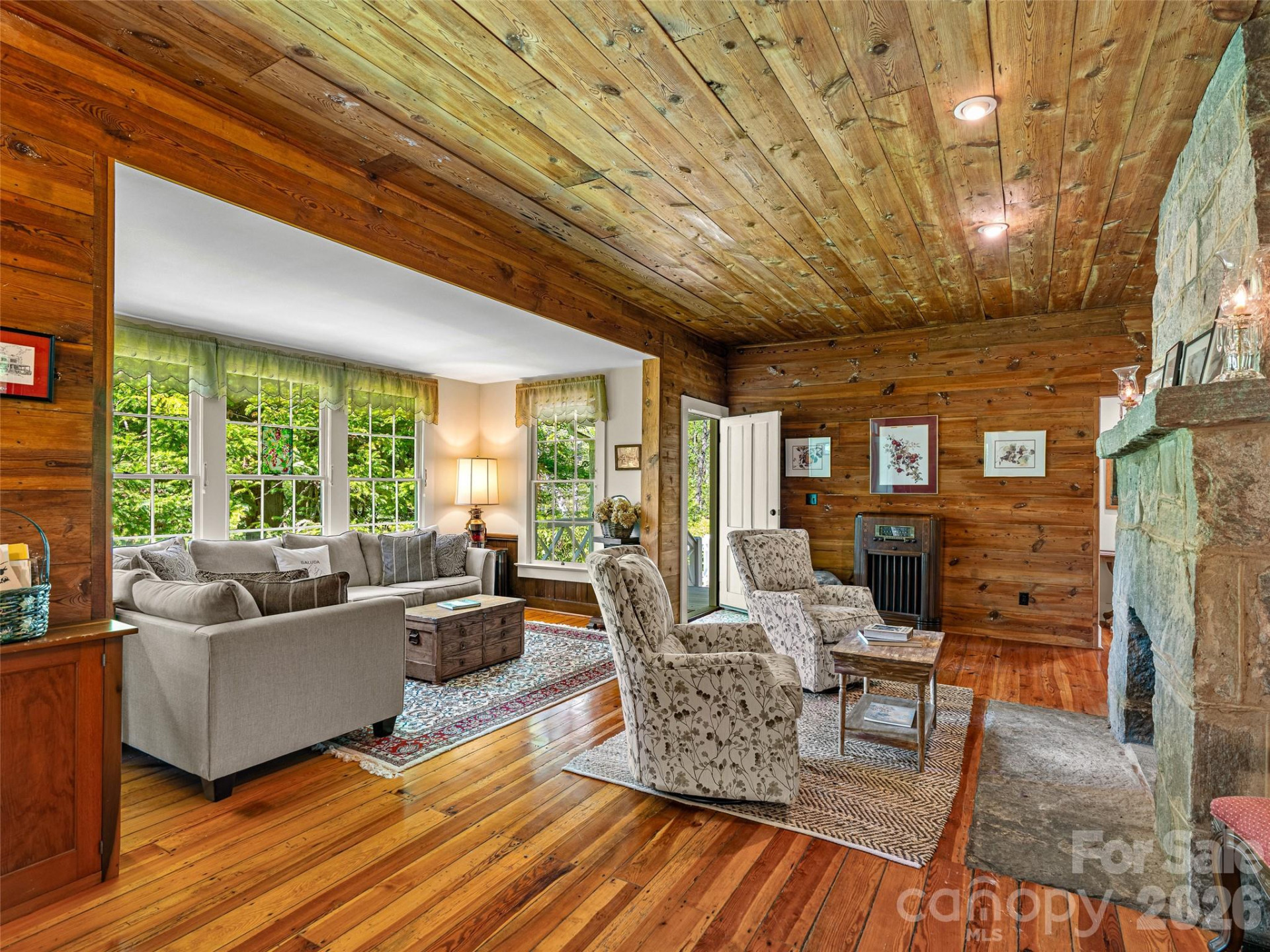 300 Ivy Terrace Drive - Photo 4