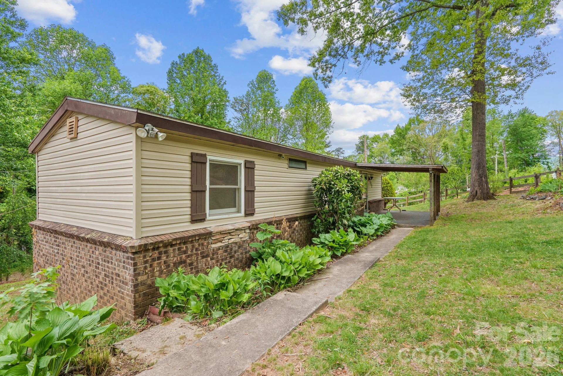112 Hidden Forest Estate - Photo 2