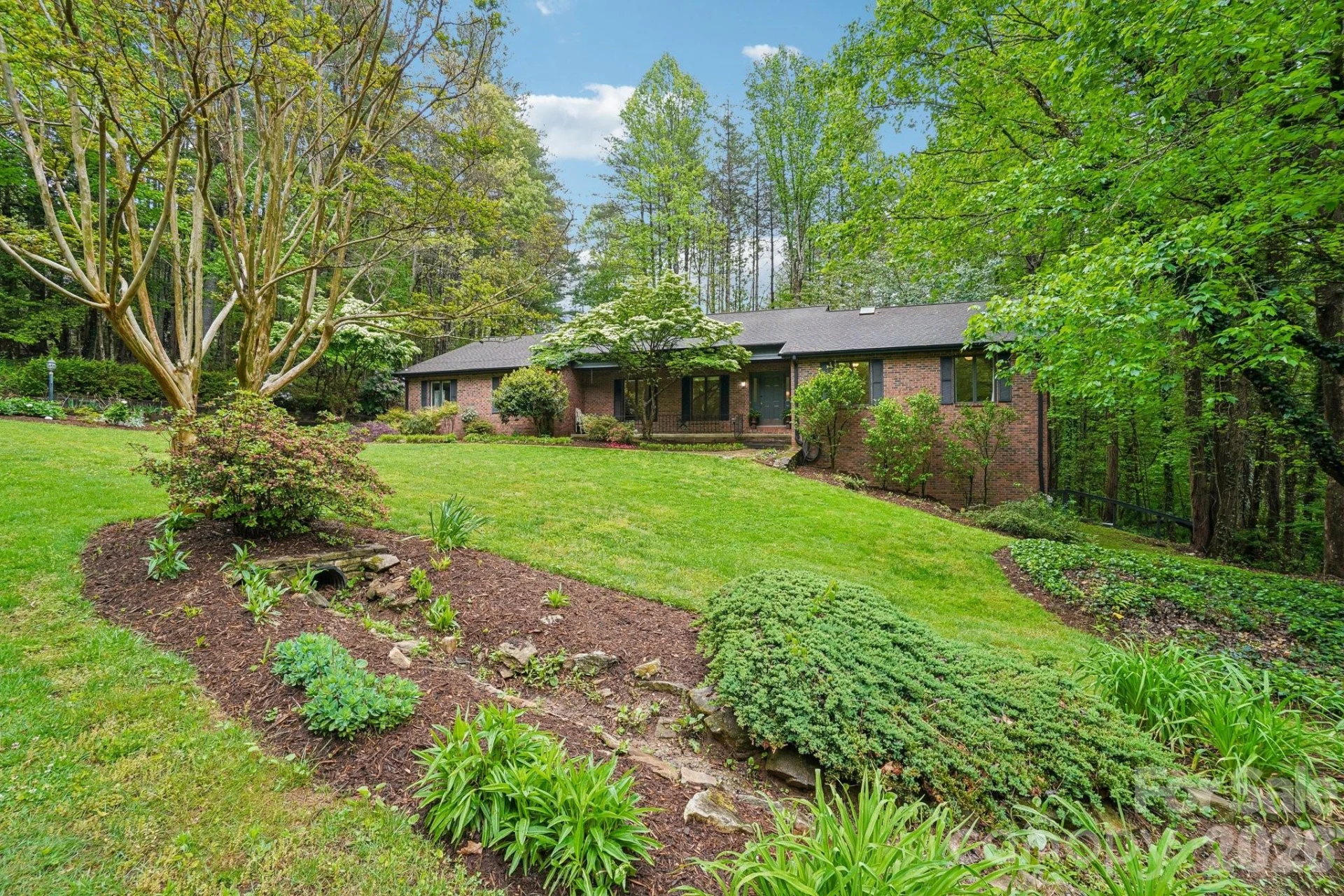 9 Westbridge Drive - Photo 2
