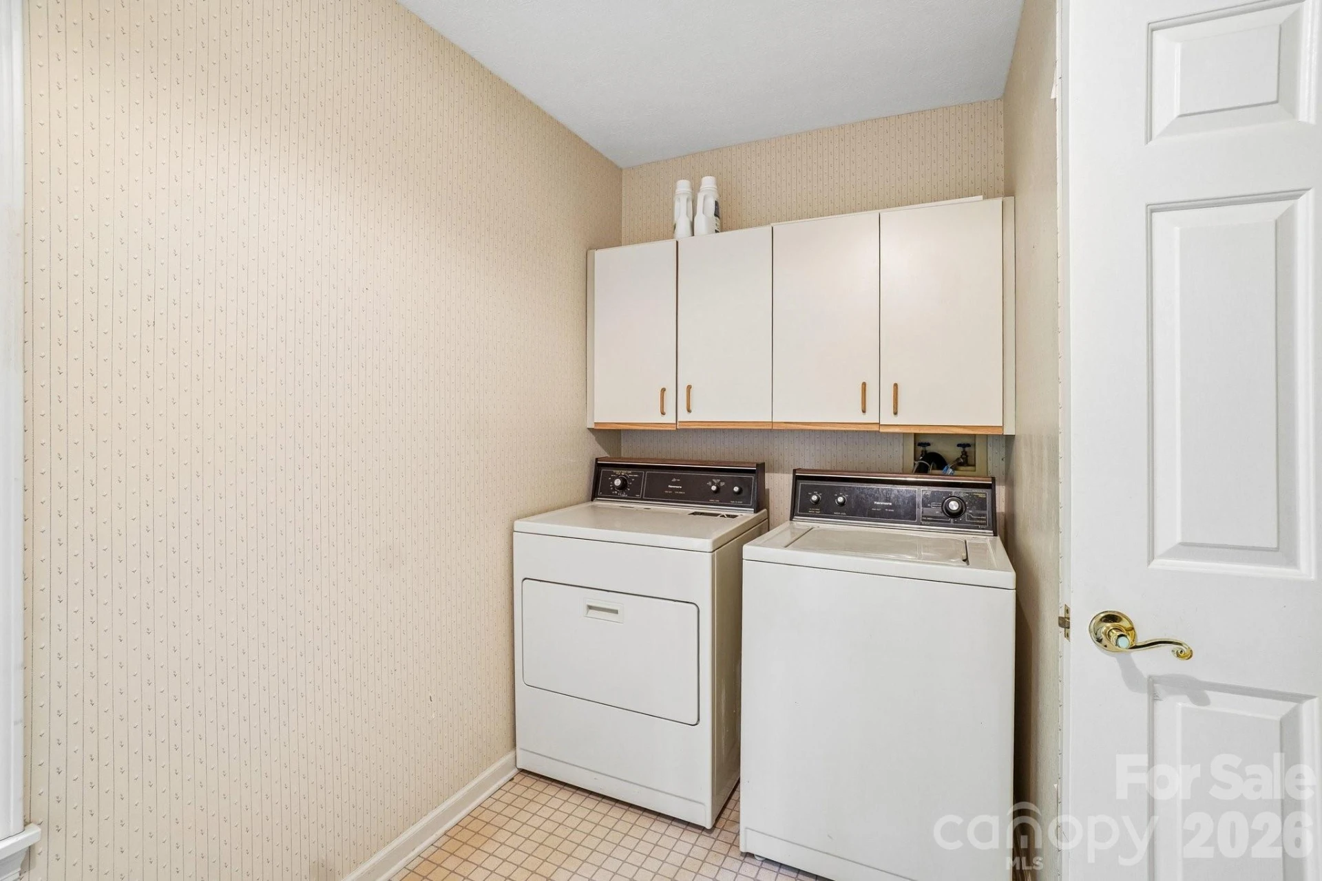 9 Westbridge Drive - Photo 23