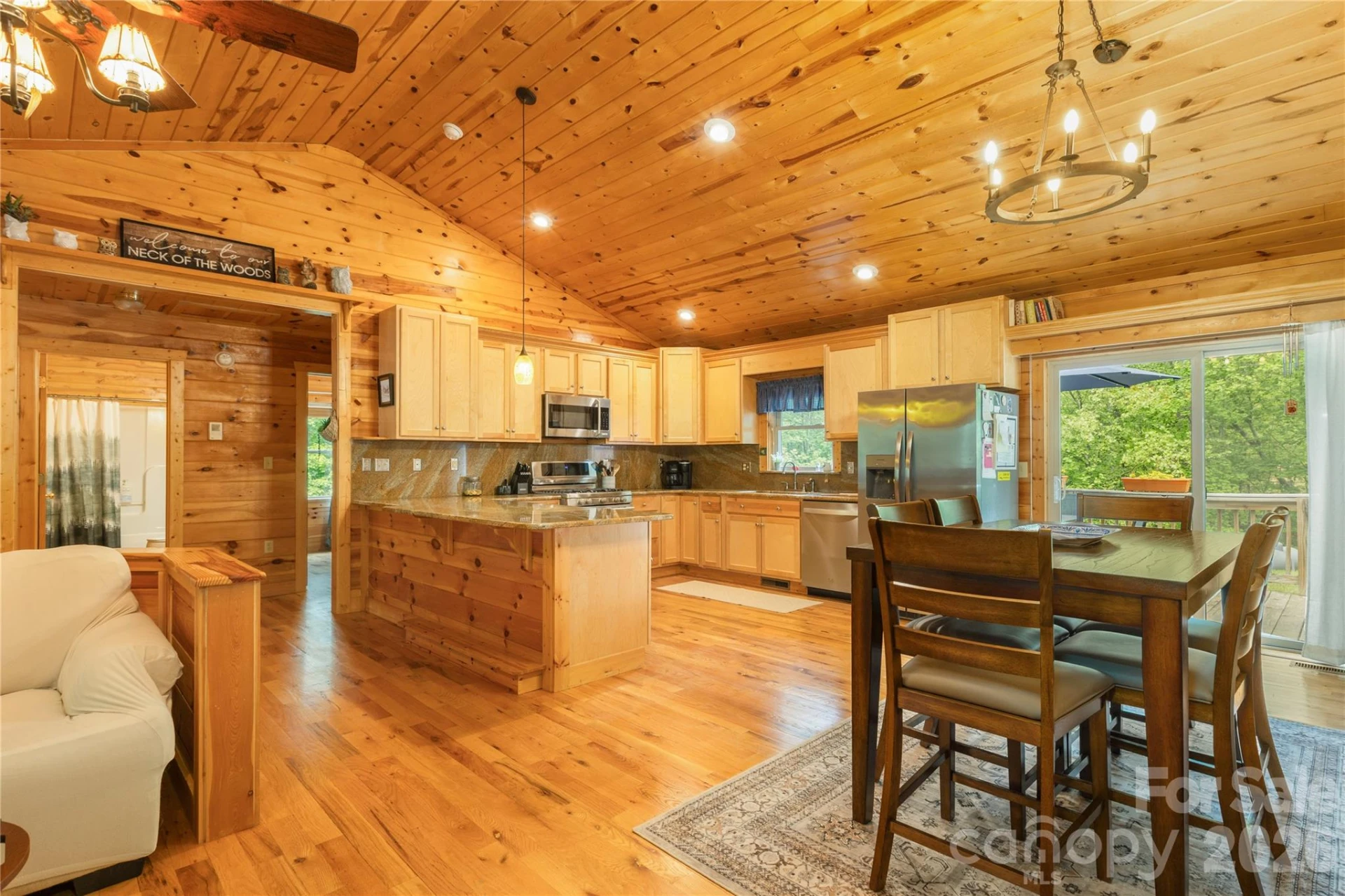 134 Quebec Trail - Photo 5