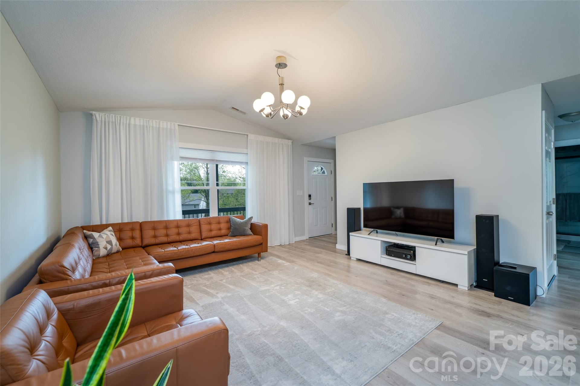 16 DanielBrooke Drive - Photo 3