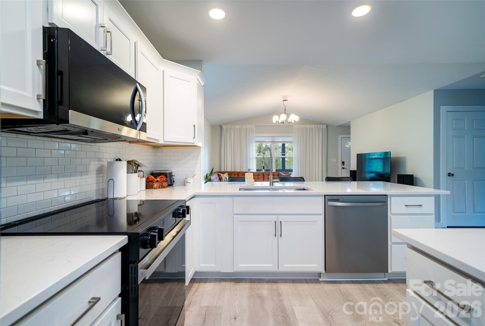 16 DanielBrooke Drive - Photo 6