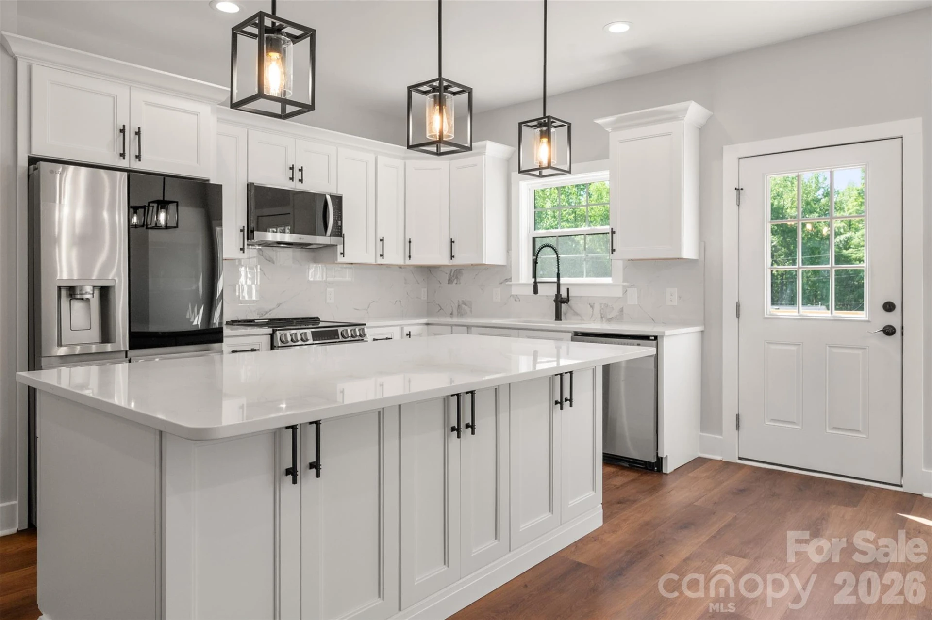 501 Snow Street - Photo 11