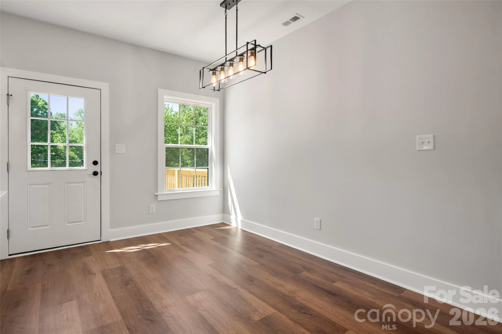 501 Snow Street - Photo 16