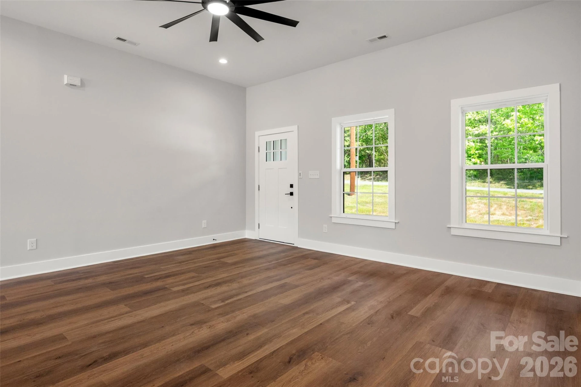 501 Snow Street - Photo 5