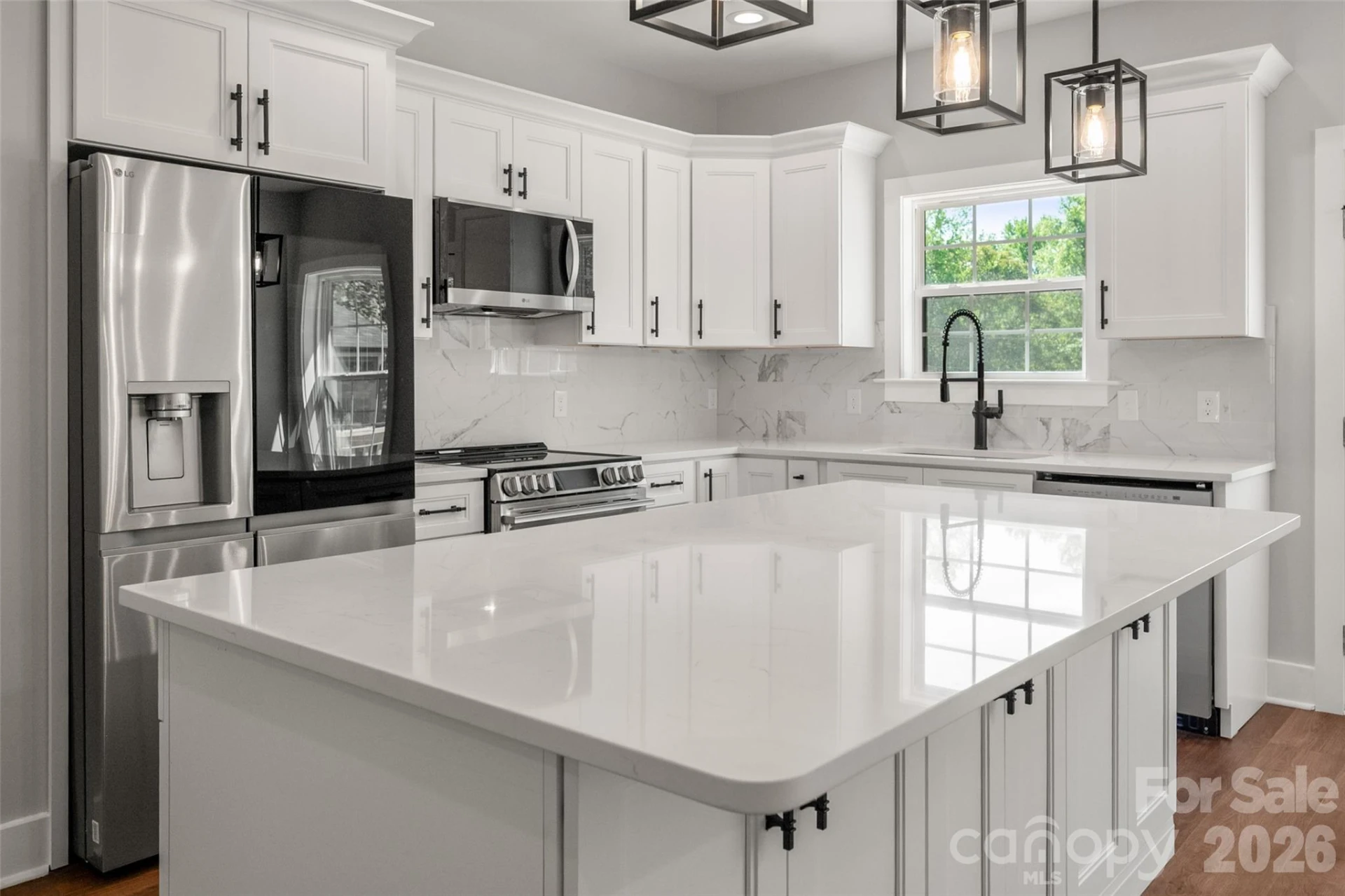 501 Snow Street - Photo 7