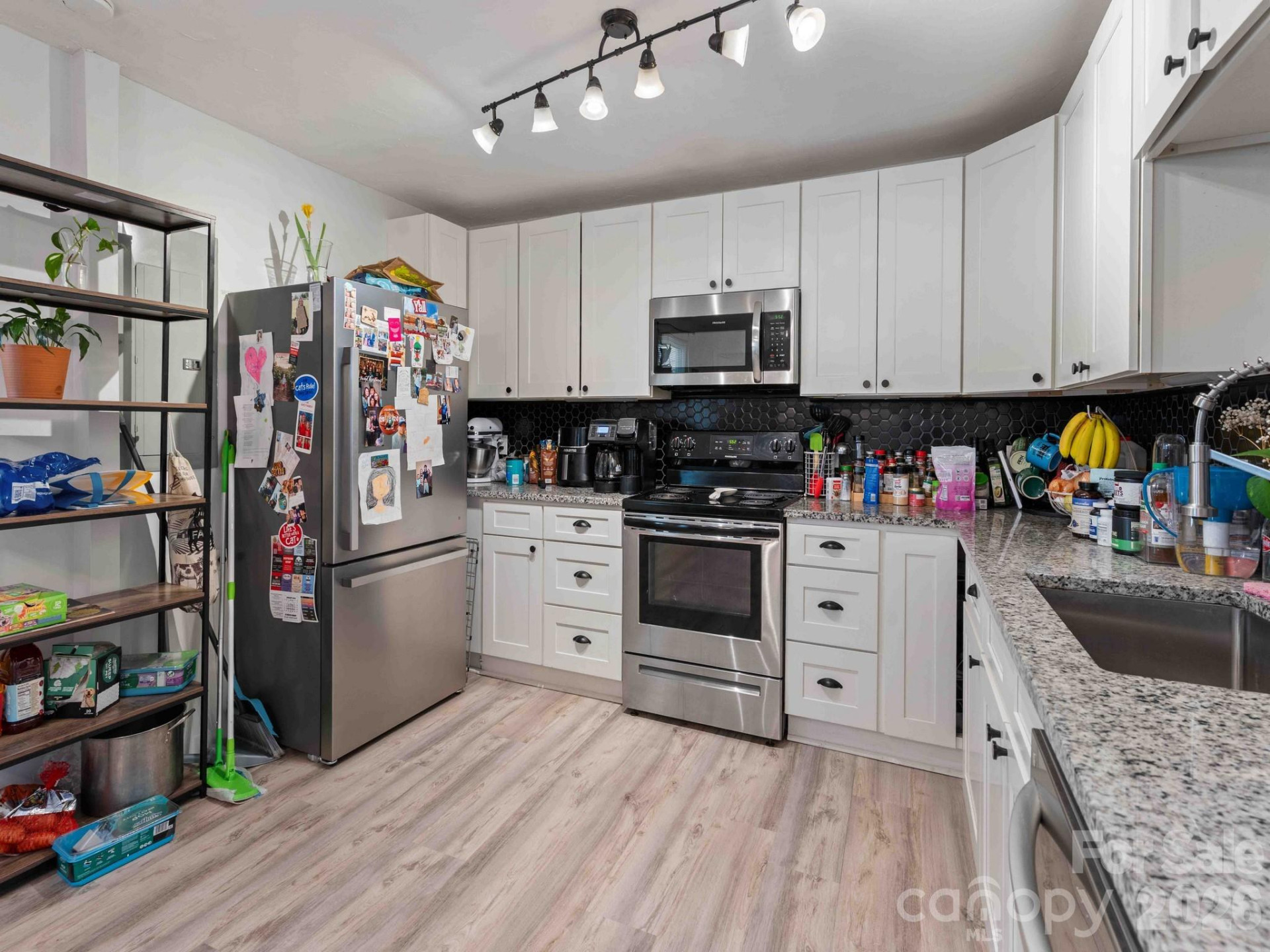 20 Constance Street - Photo 13