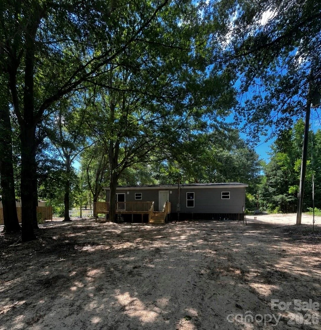 143 Duncan Road - Photo 2