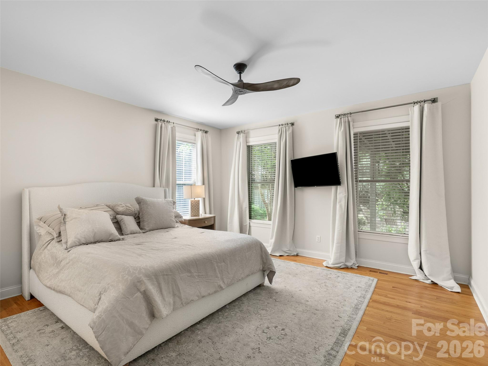 1066 Columbine Road - Photo 33