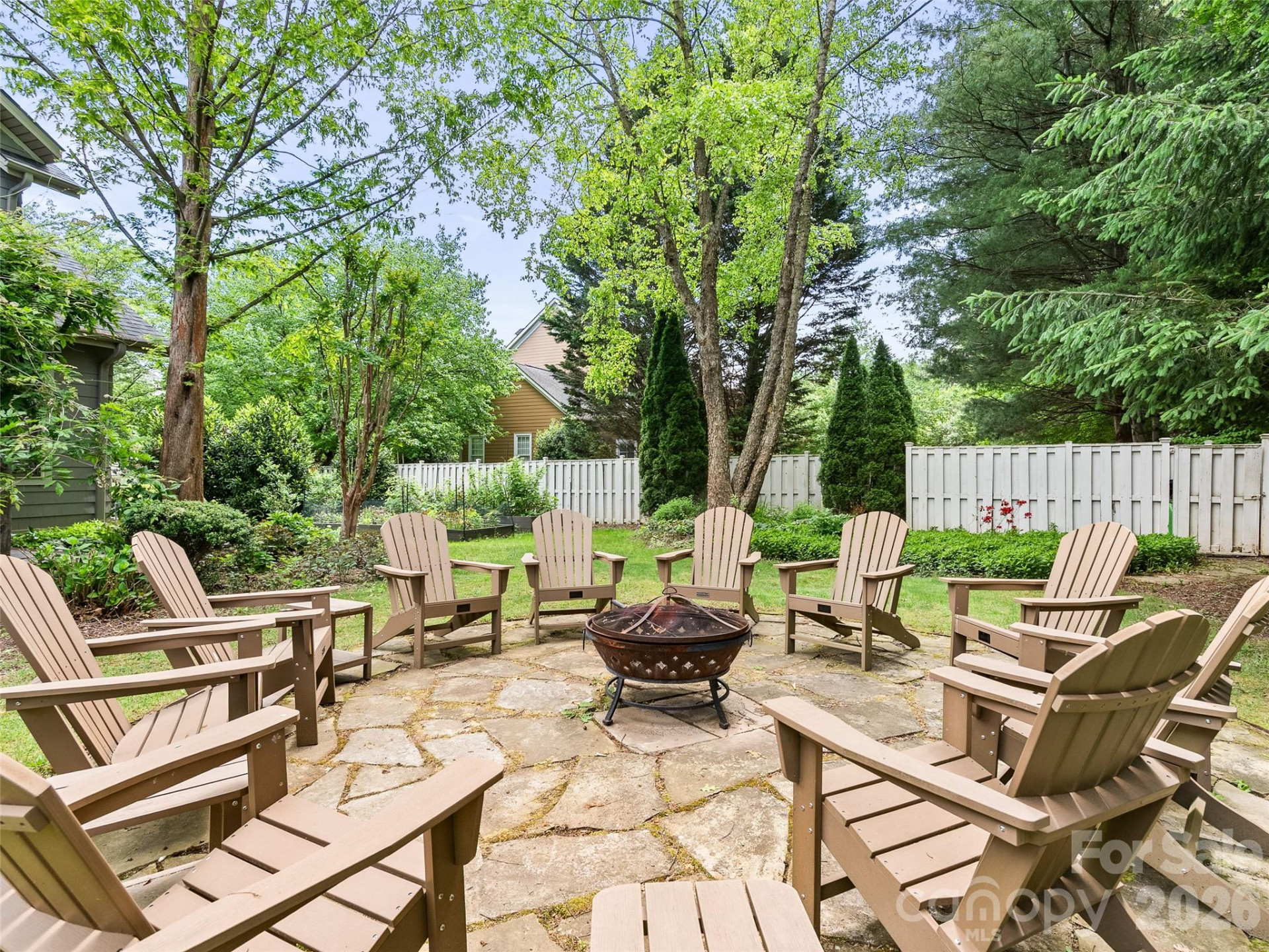 1066 Columbine Road - Photo 46