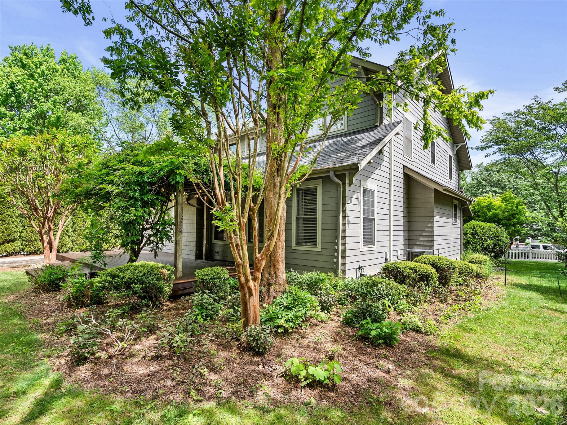 1066 Columbine Road - Photo 51