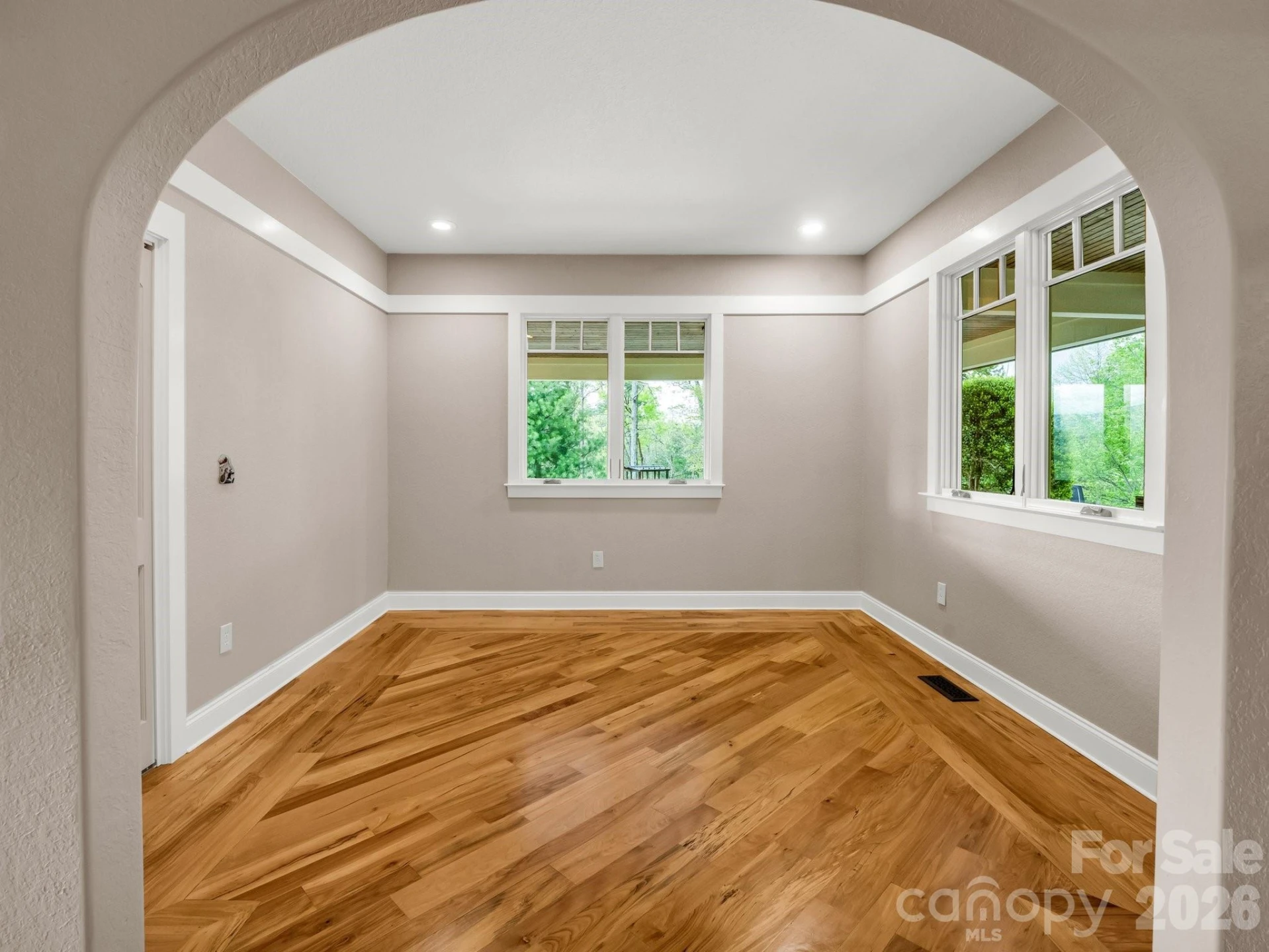 111 Arabesque Way - Photo 11