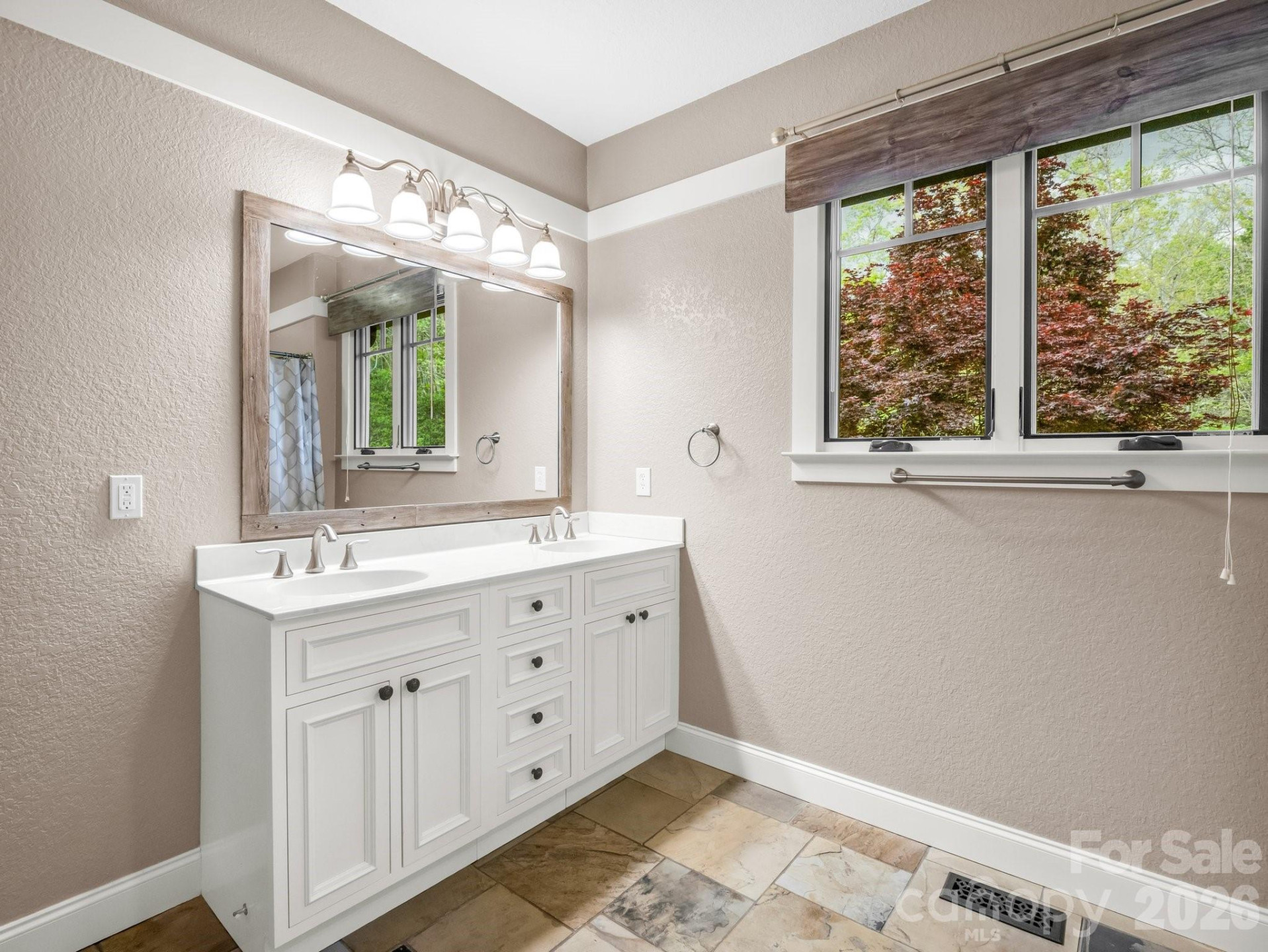 111 Arabesque Way - Photo 33