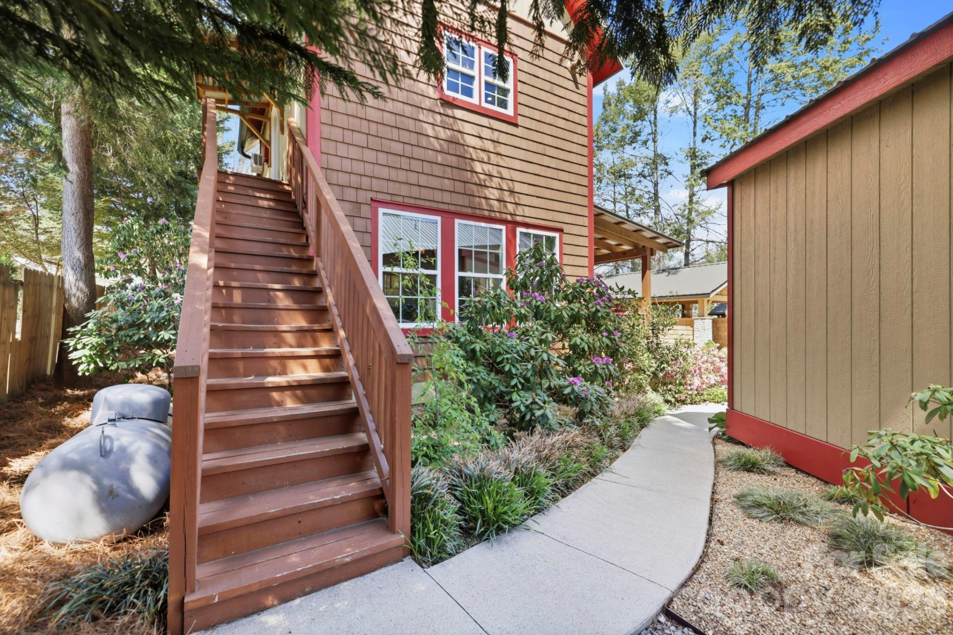 107 5th Street - Photo 36