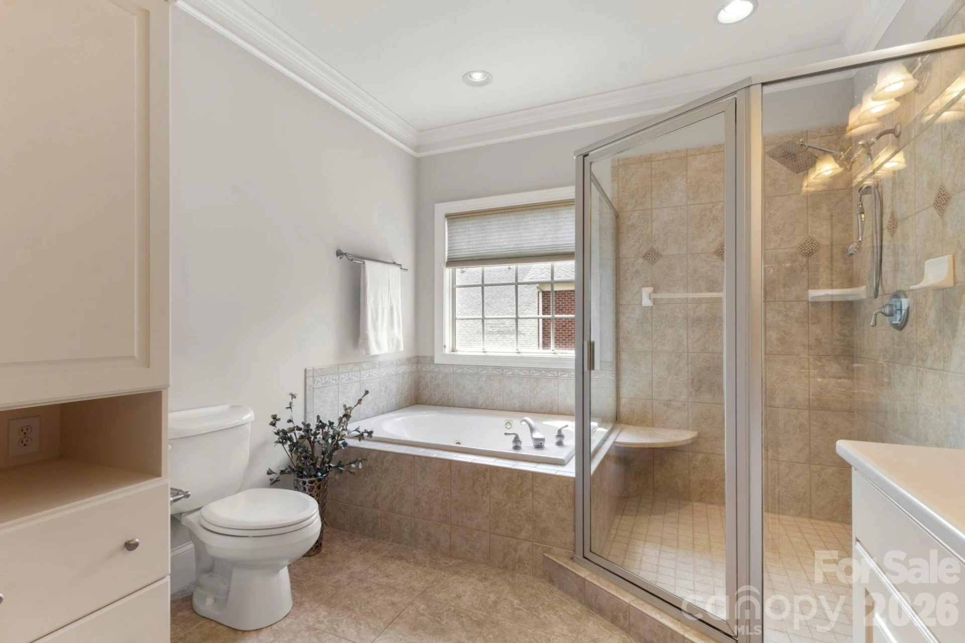 705 Congressional Lane - Photo 18