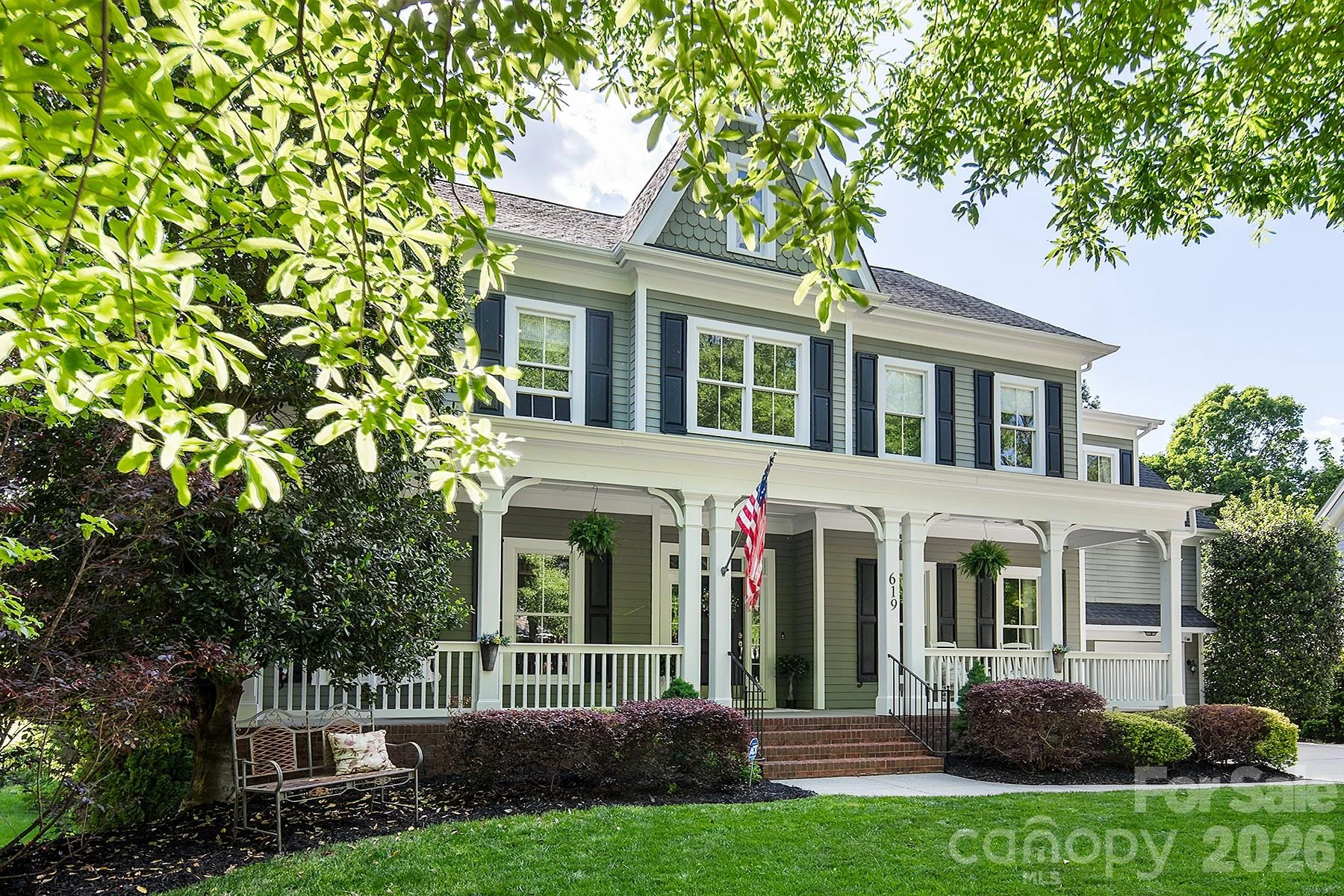 619 Oak Drive - Photo 2