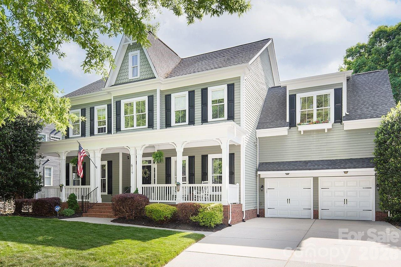619 Oak Drive - Photo 3