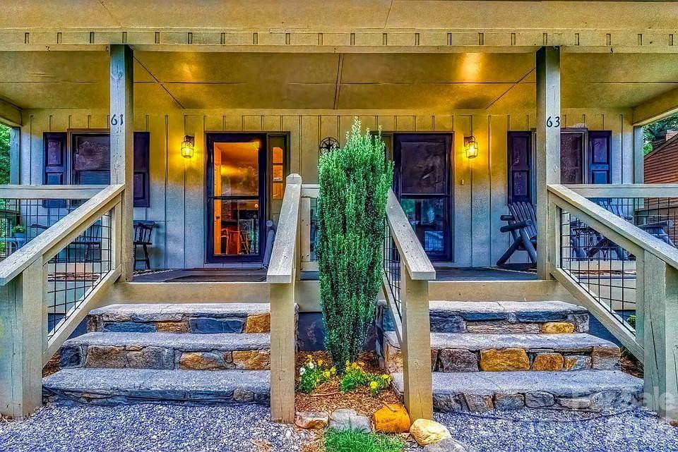 63 Riverside Villa Drive - Photo 2