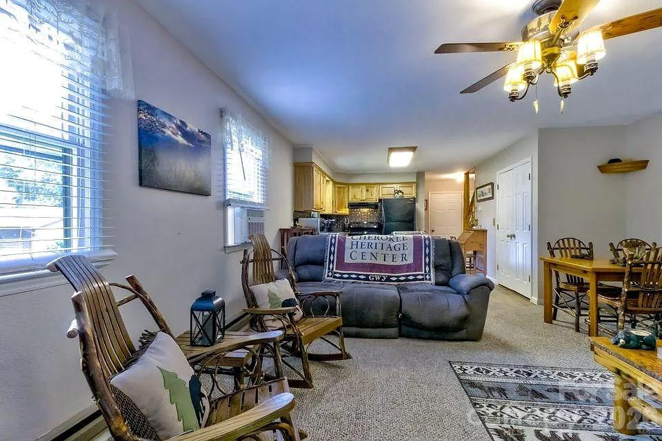 63 Riverside Villa Drive - Photo 9