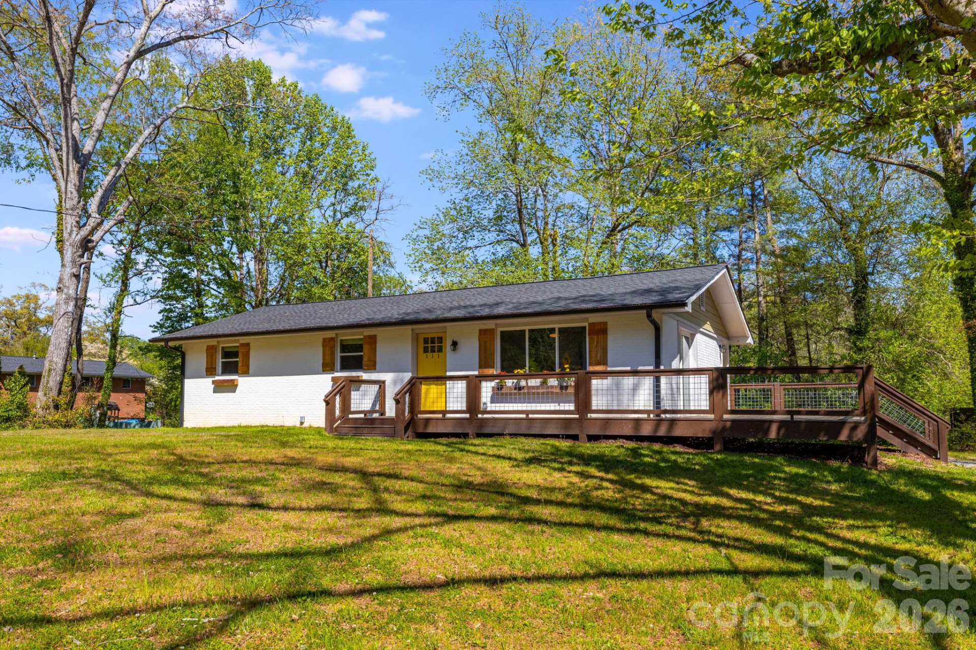 111 Sunset Hill Drive - Photo 2