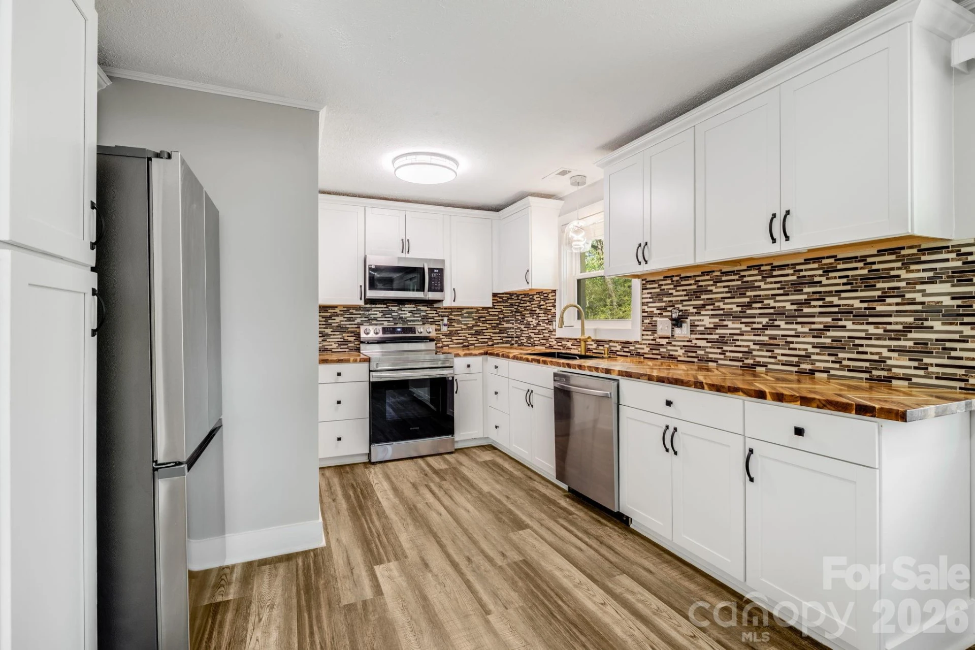 111 Sunset Hill Drive - Photo 13