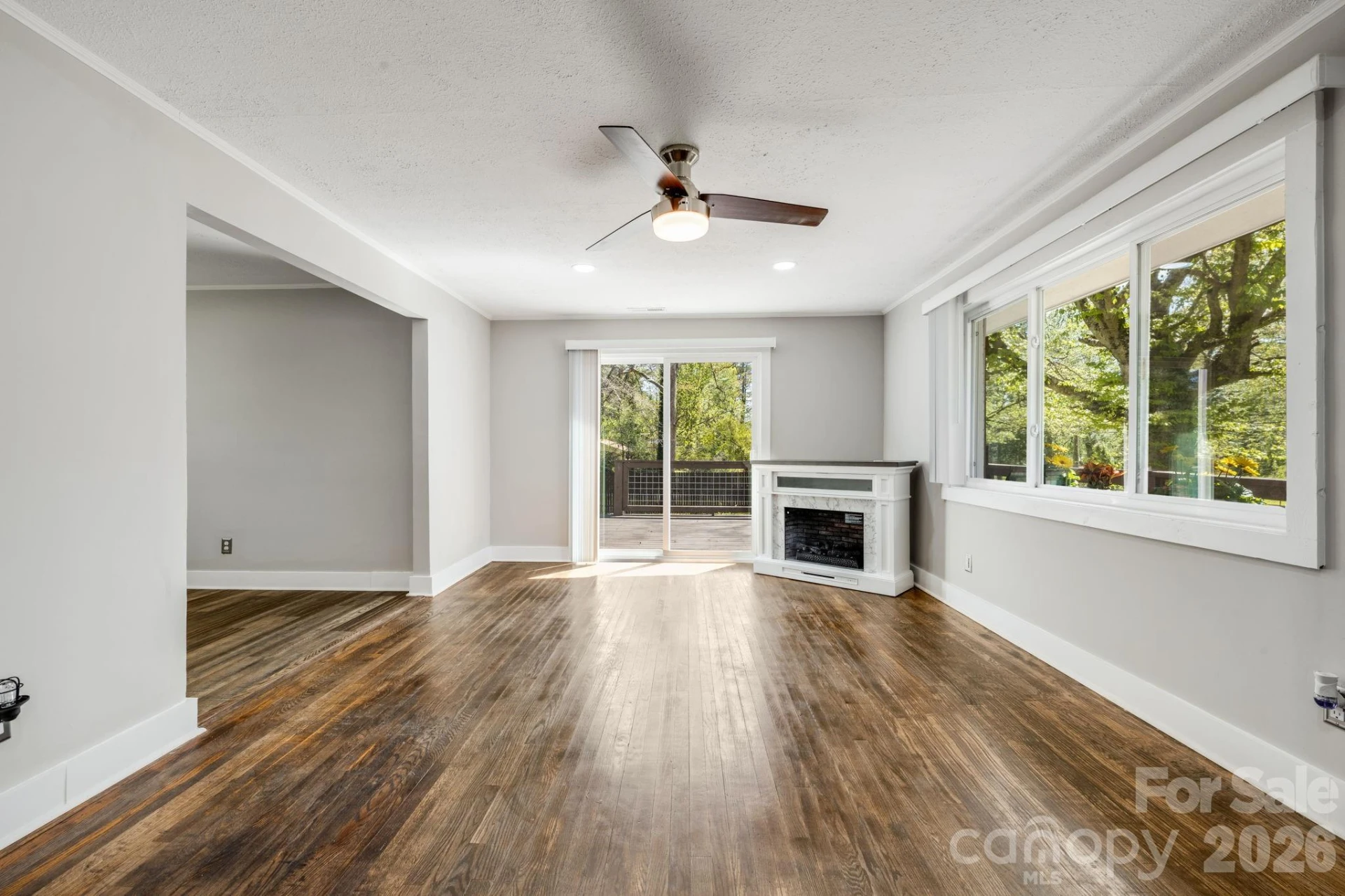 111 Sunset Hill Drive - Photo 6