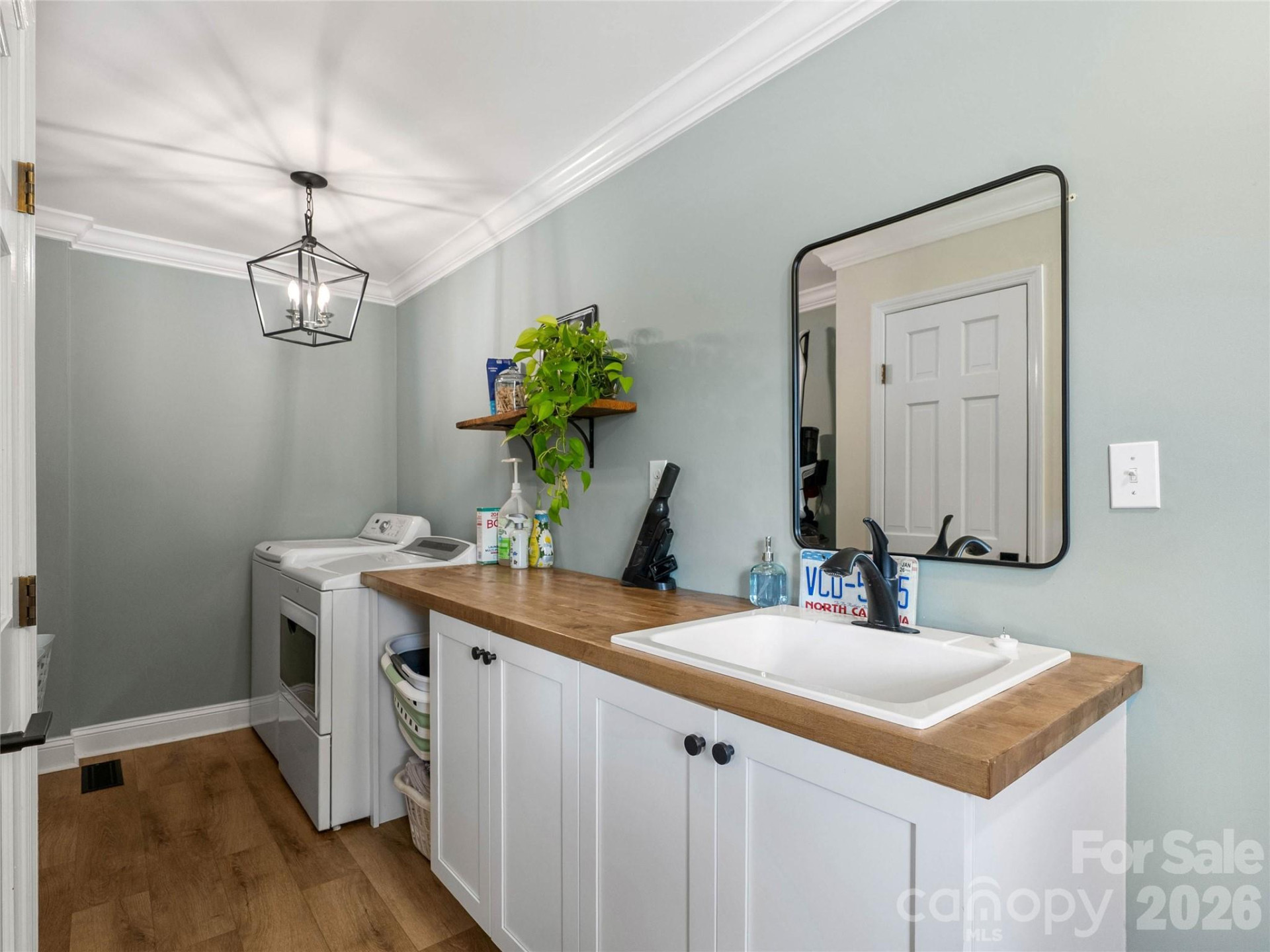 310 Case Street - Photo 15