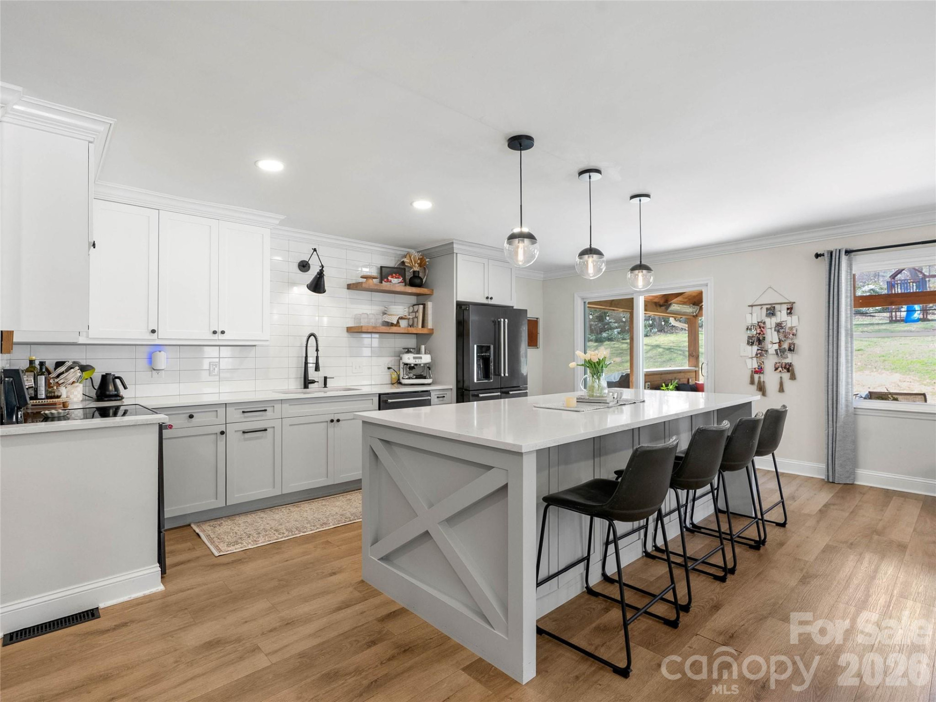 310 Case Street - Photo 7