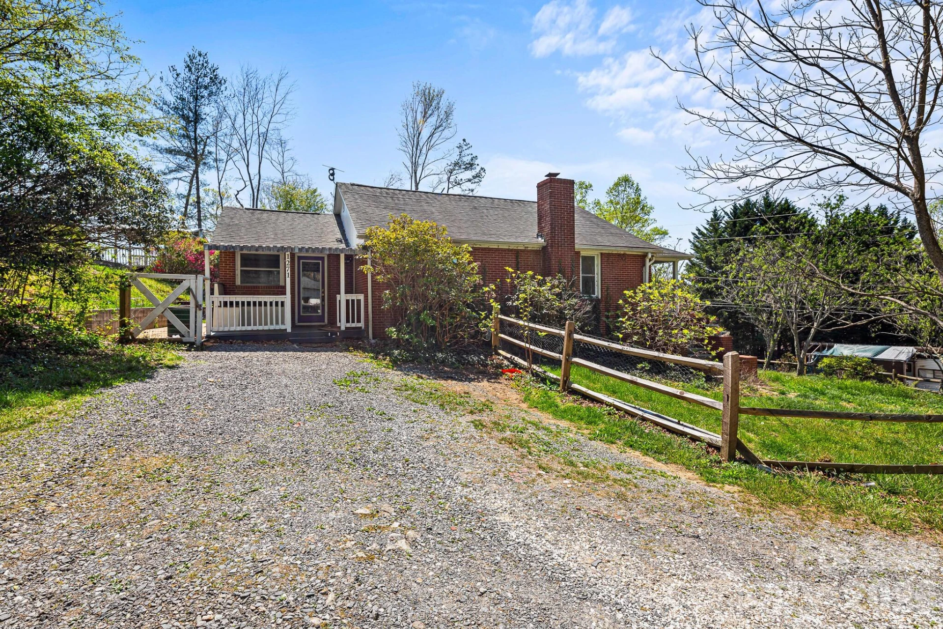 1271 Upper Brush Creek Road