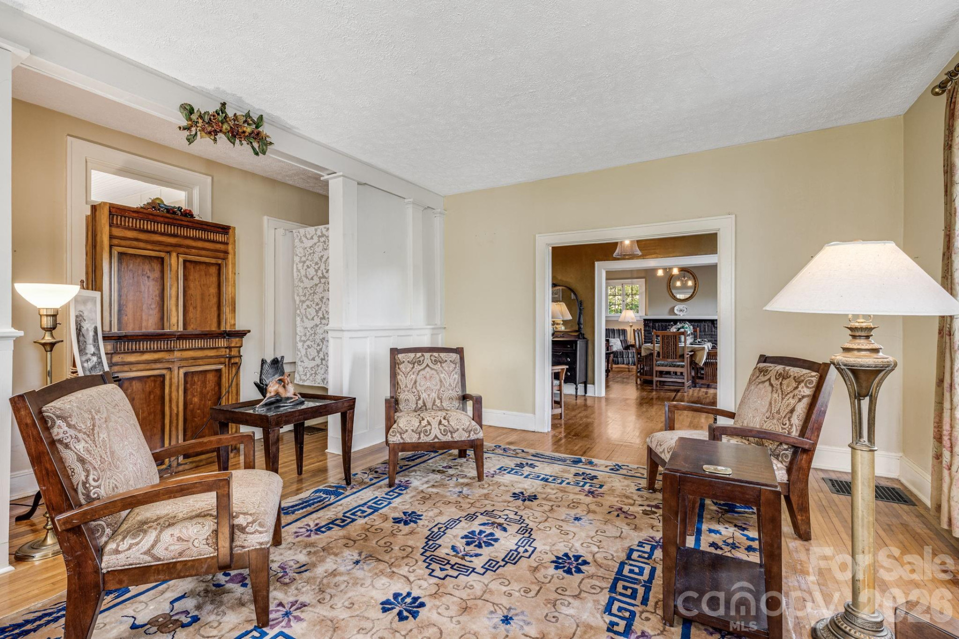 29 Walnut Street - Photo 8