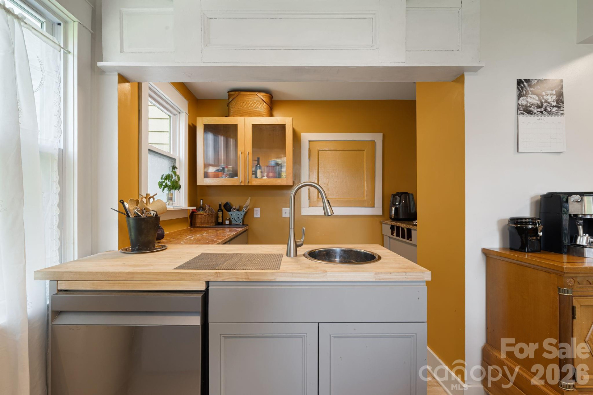 79 Walnut Street - Photo 11