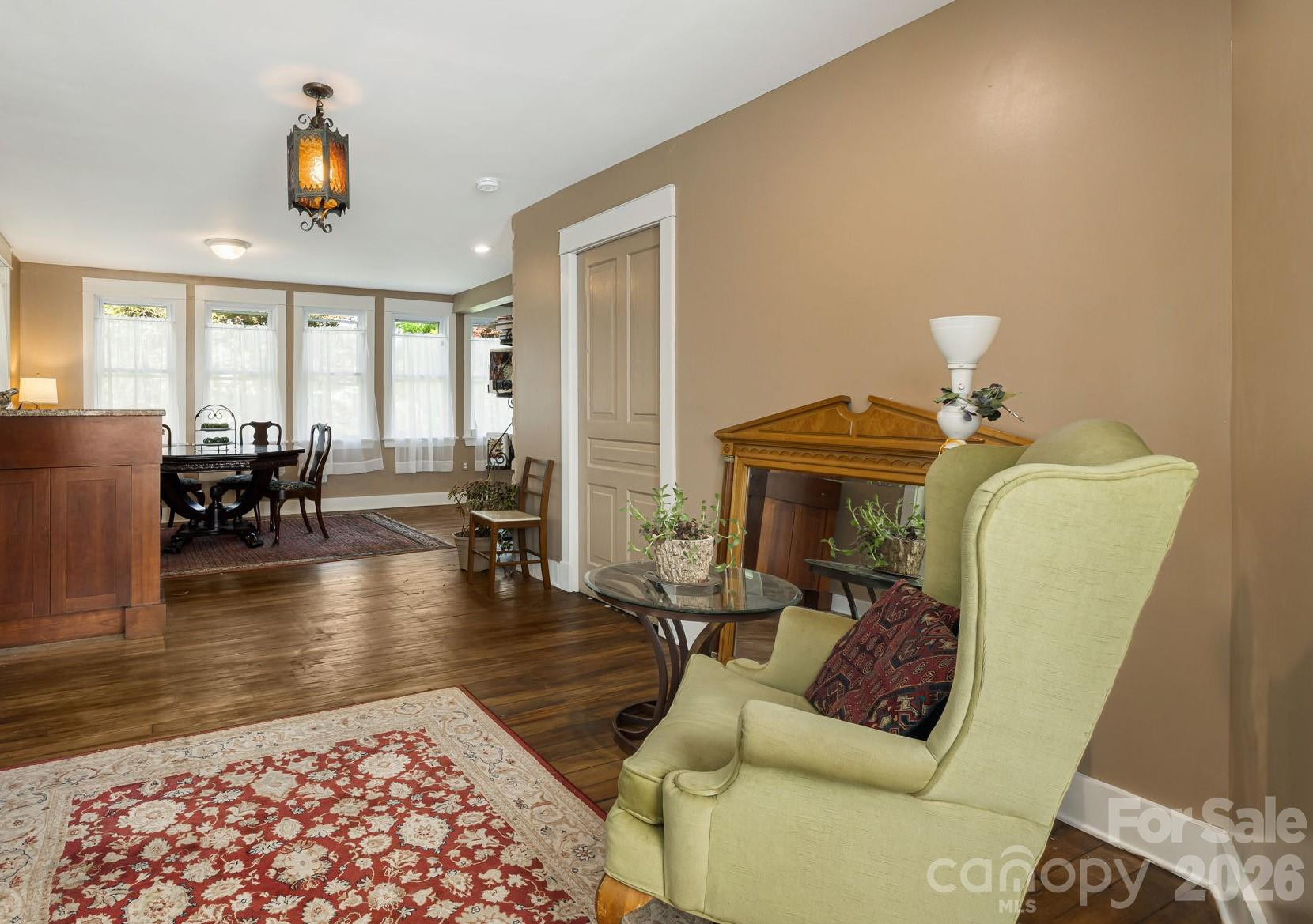 79 Walnut Street - Photo 5