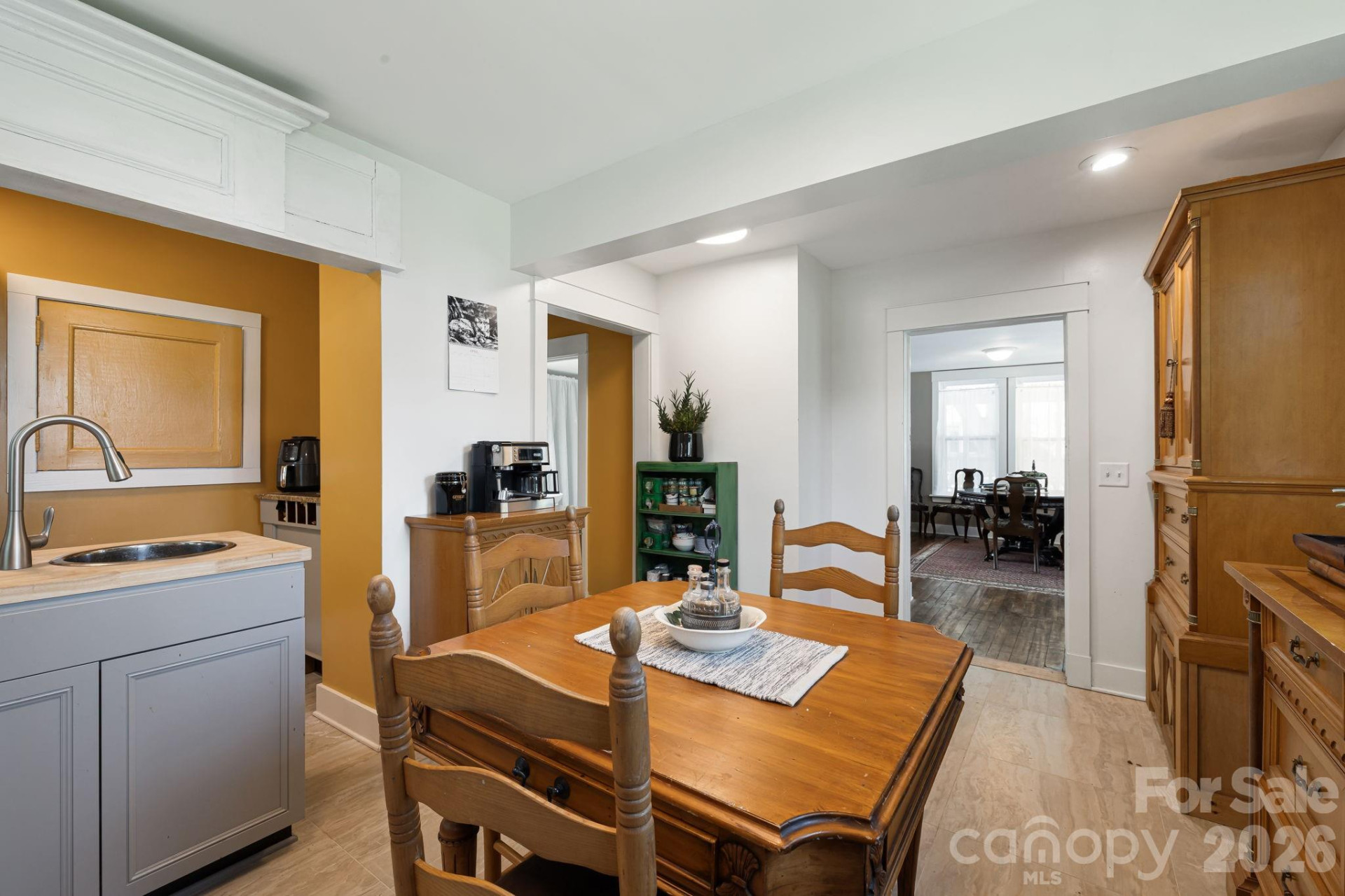 79 Walnut Street - Photo 10