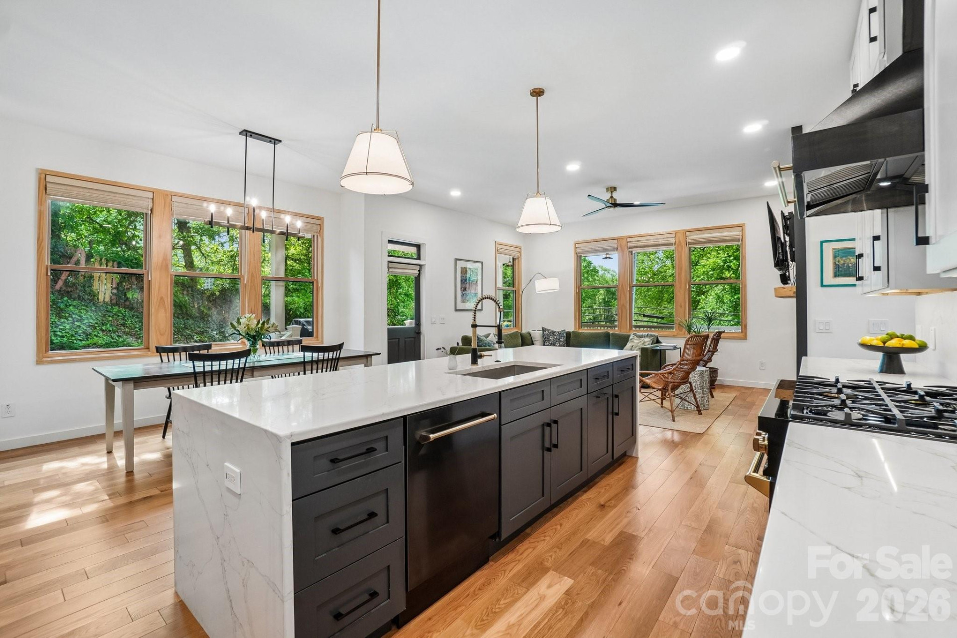 101 Santee Street - Photo 17