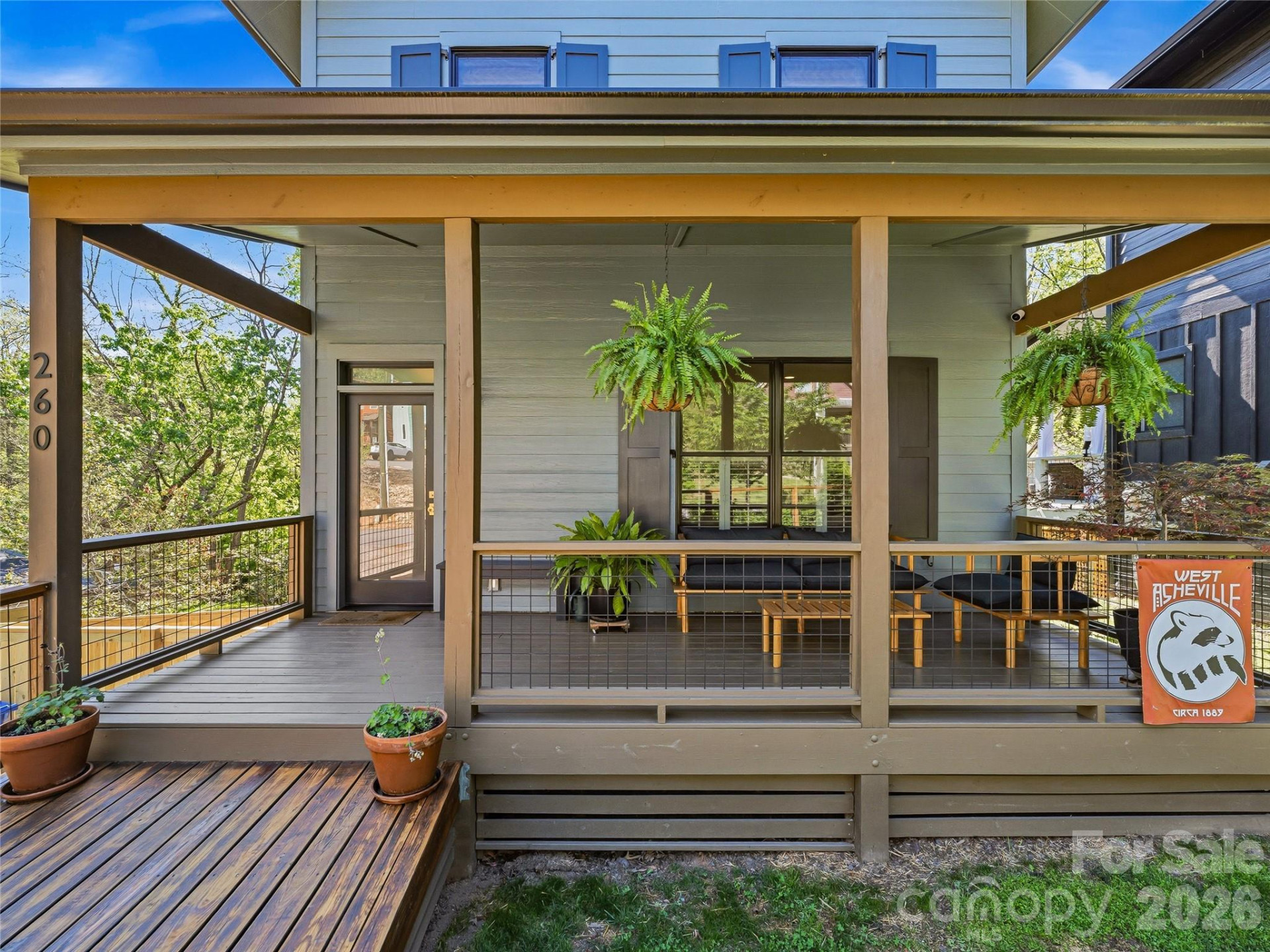 260 Waynesville Avenue - Photo 3