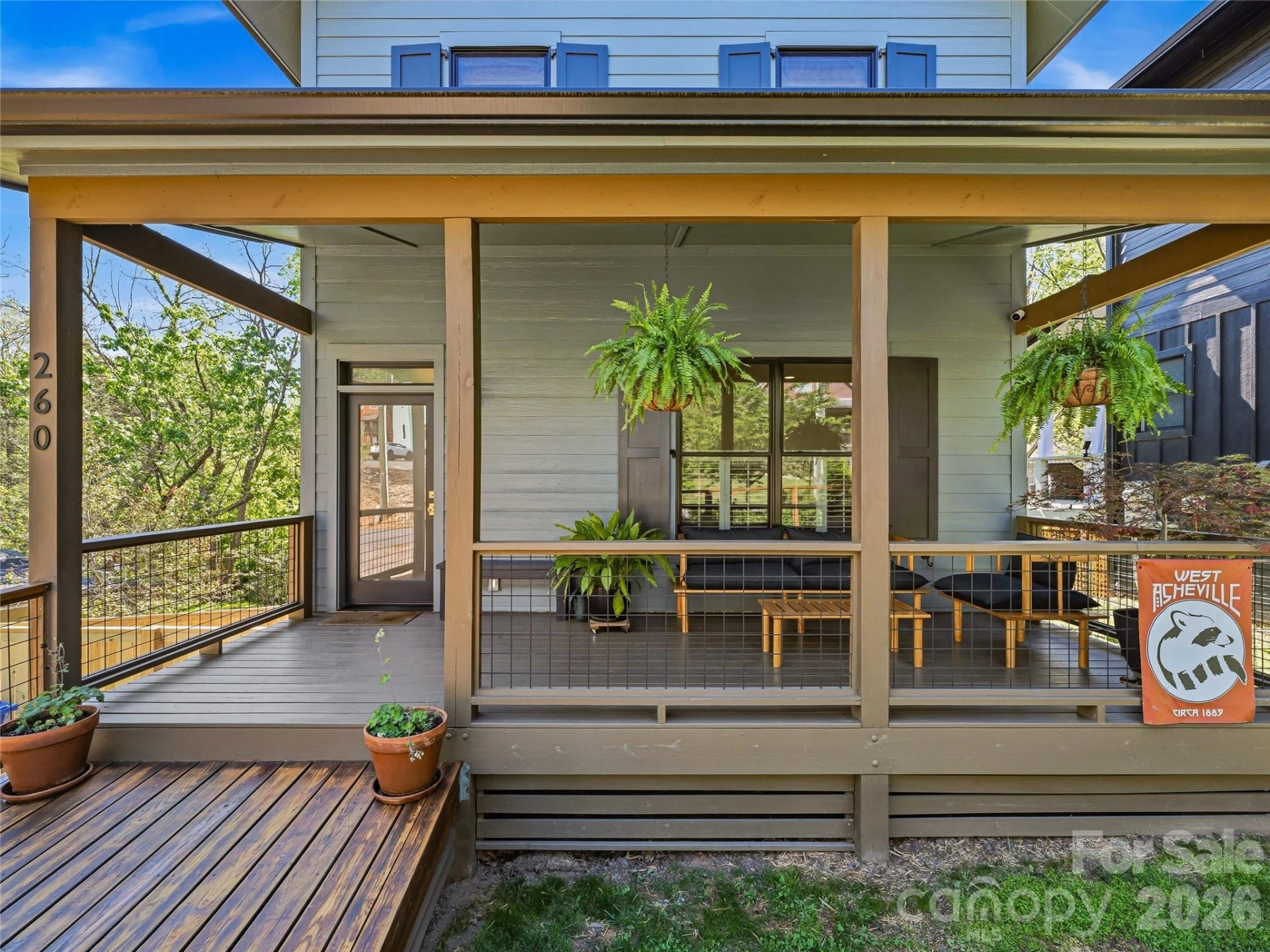 260 Waynesville Avenue - Photo 3