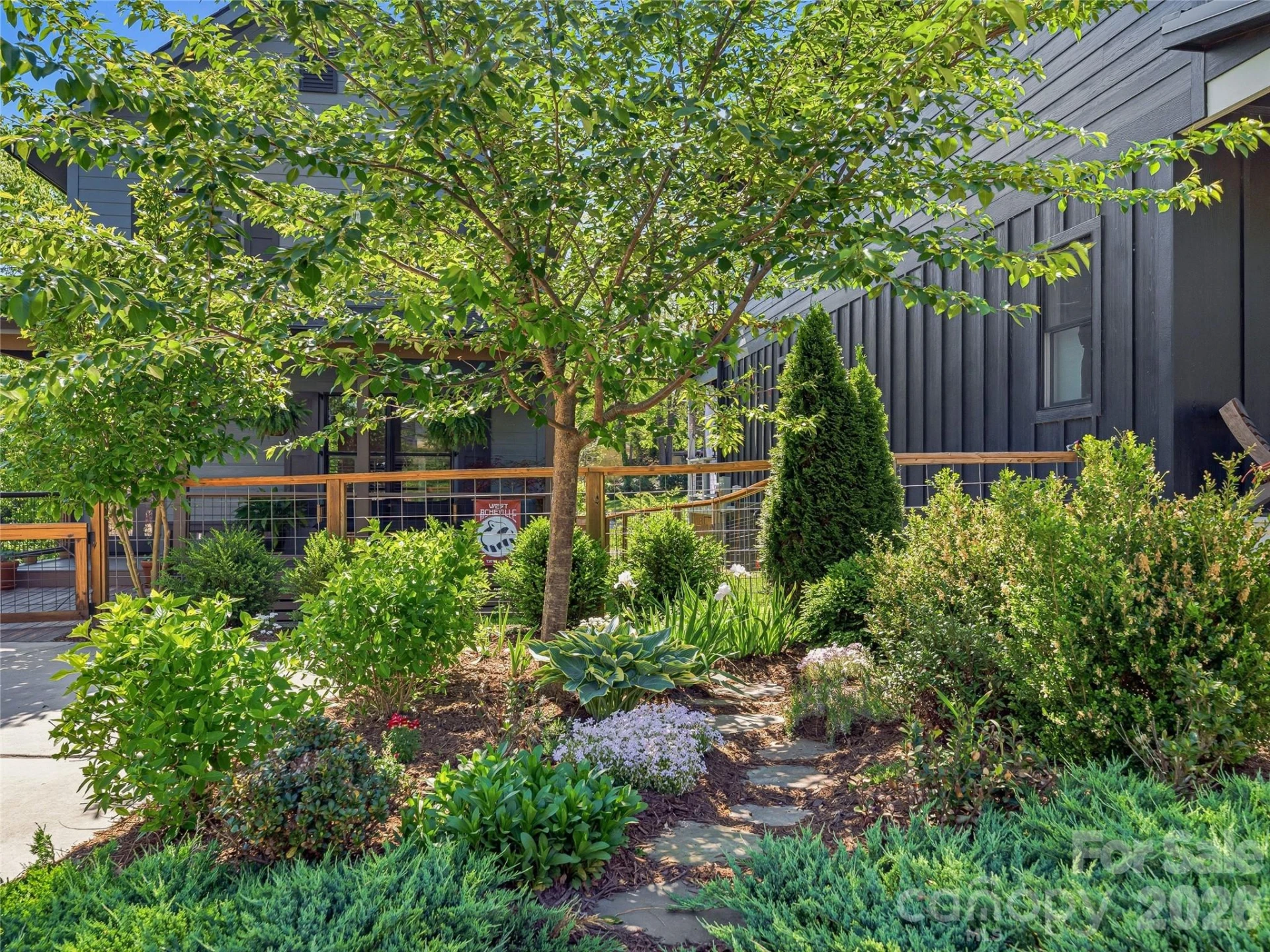 260 Waynesville Avenue - Photo 44
