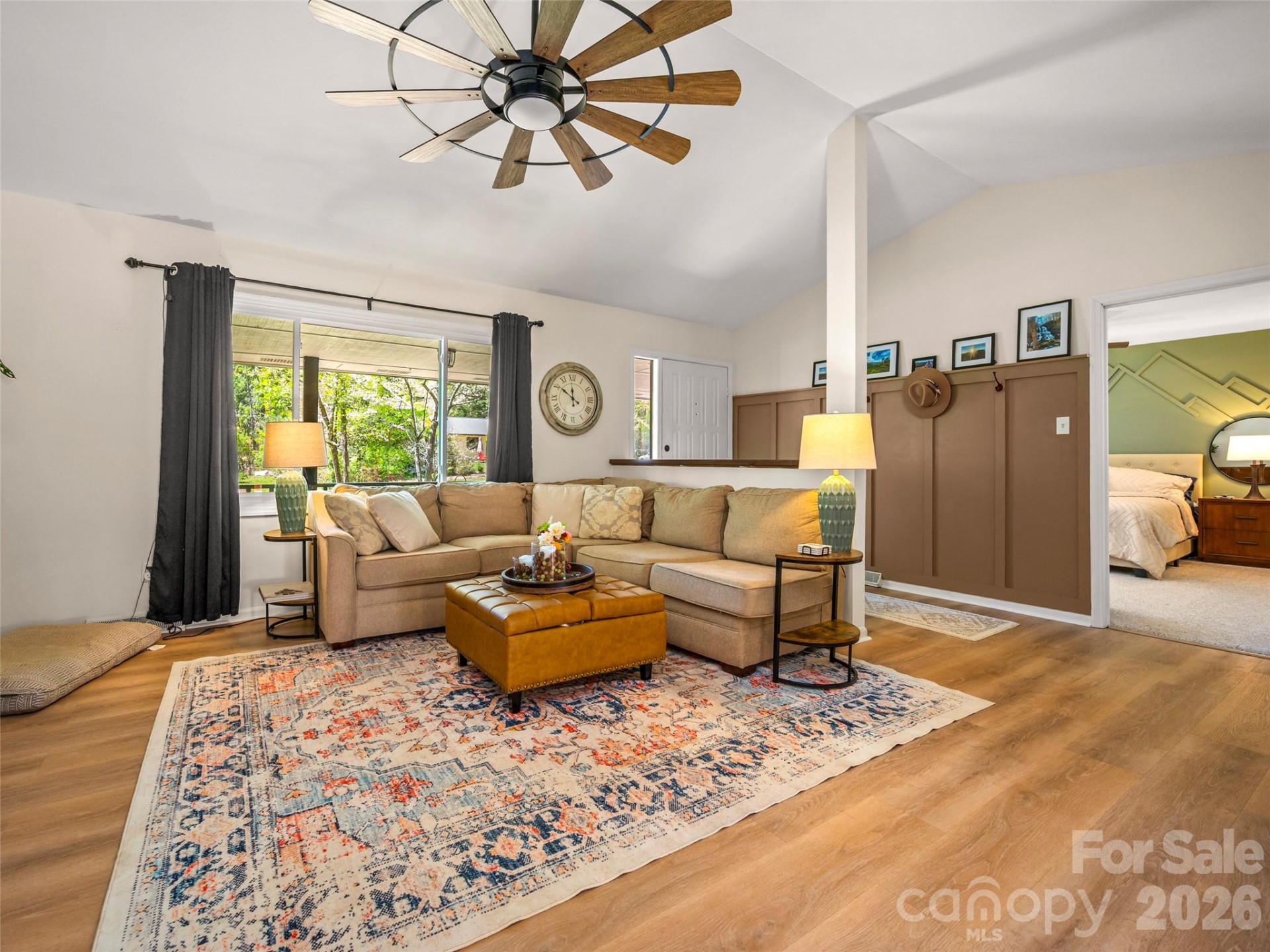 109 Scarlet Drive - Photo 13