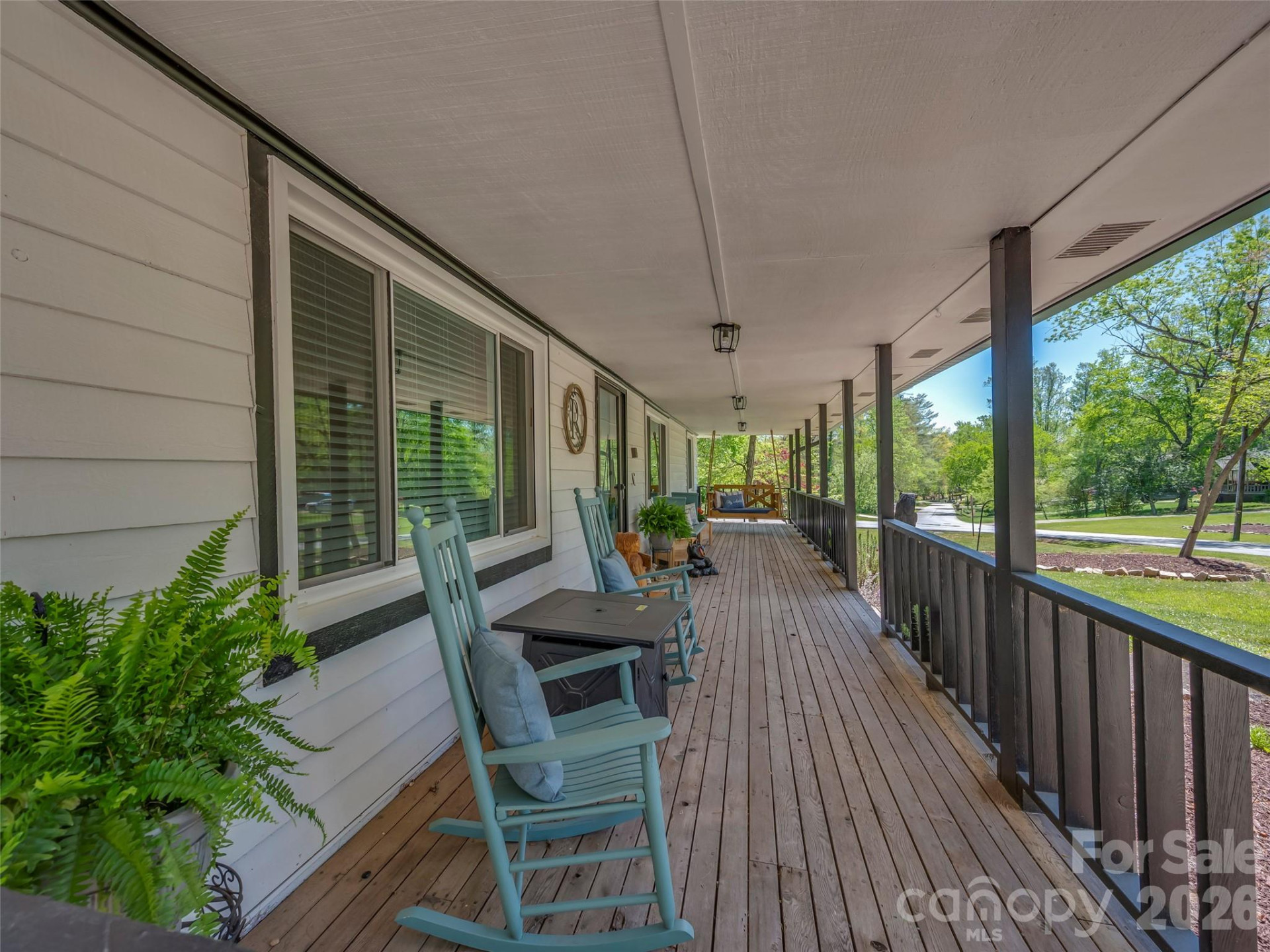 109 Scarlet Drive - Photo 4