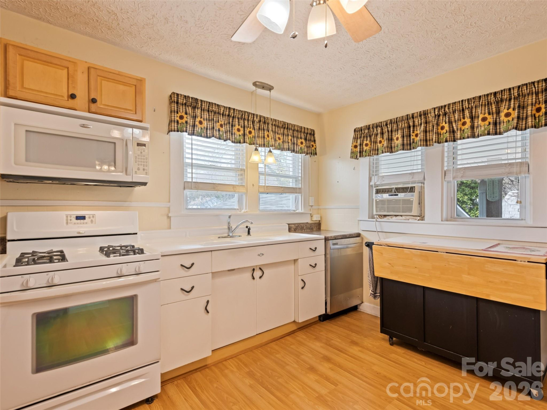 821 Main Street - Photo 9