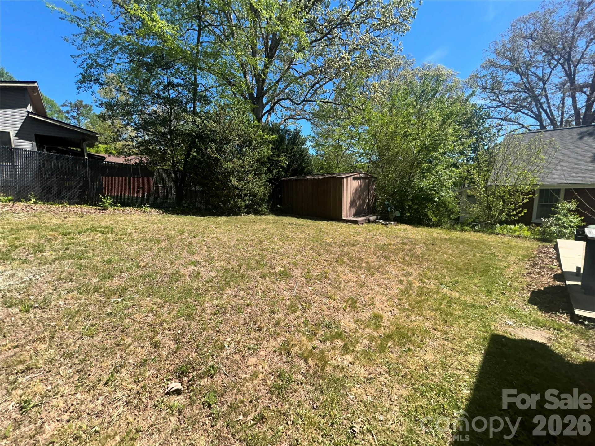 110 9th Street - Photo 3