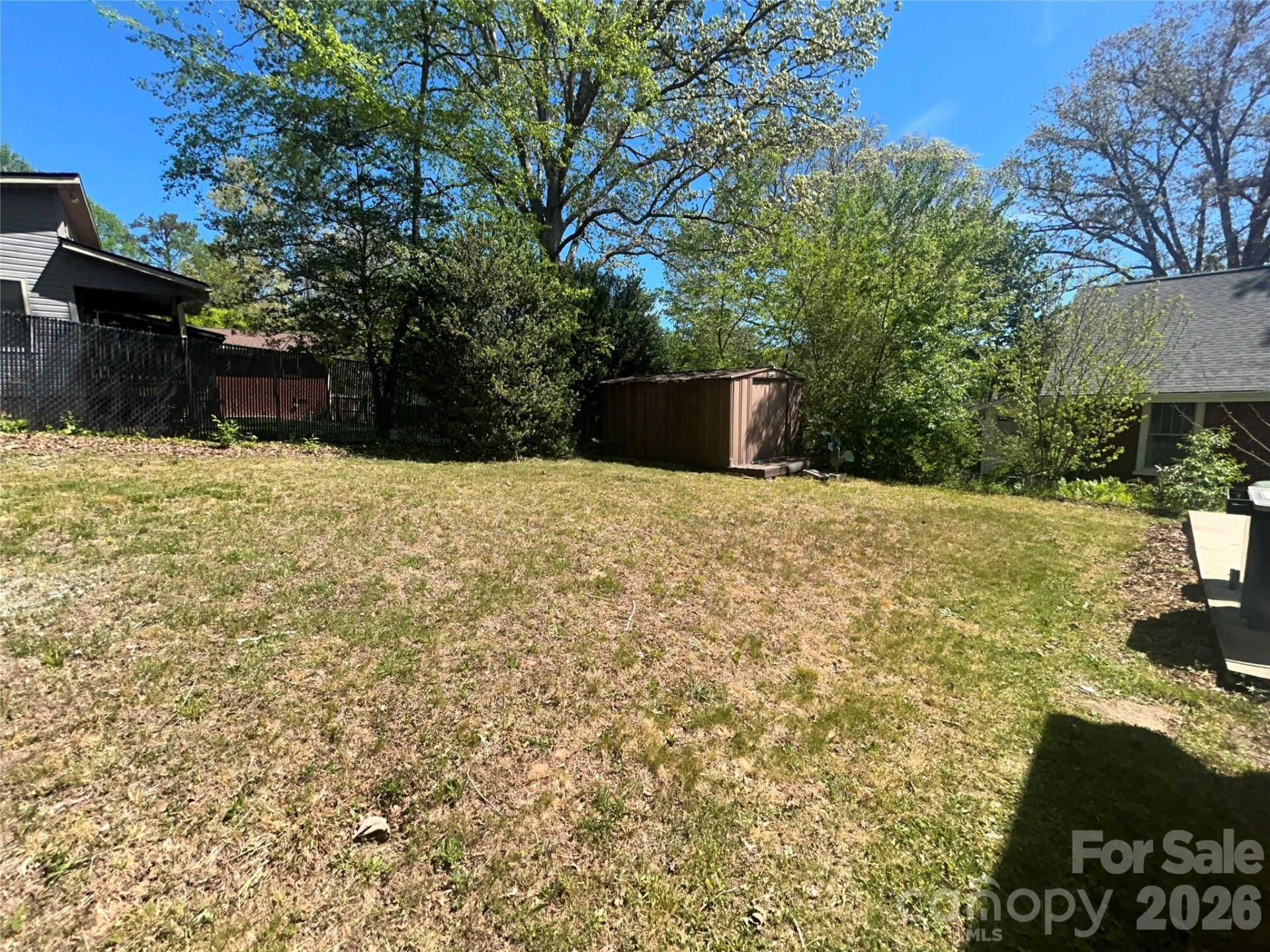 110 9th Street - Photo 3