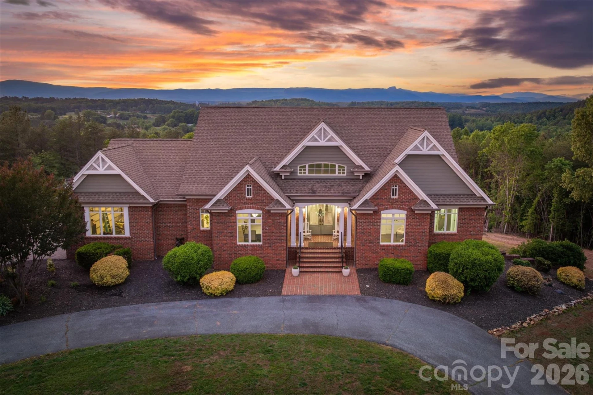 5230 Roy Mcgalliard Avenue - Photo 2