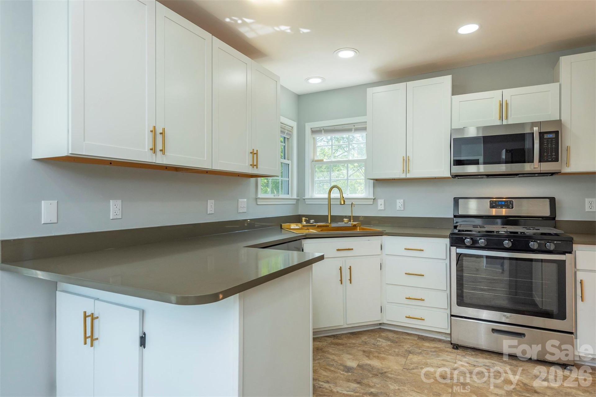 23 Westmont Drive - Photo 13