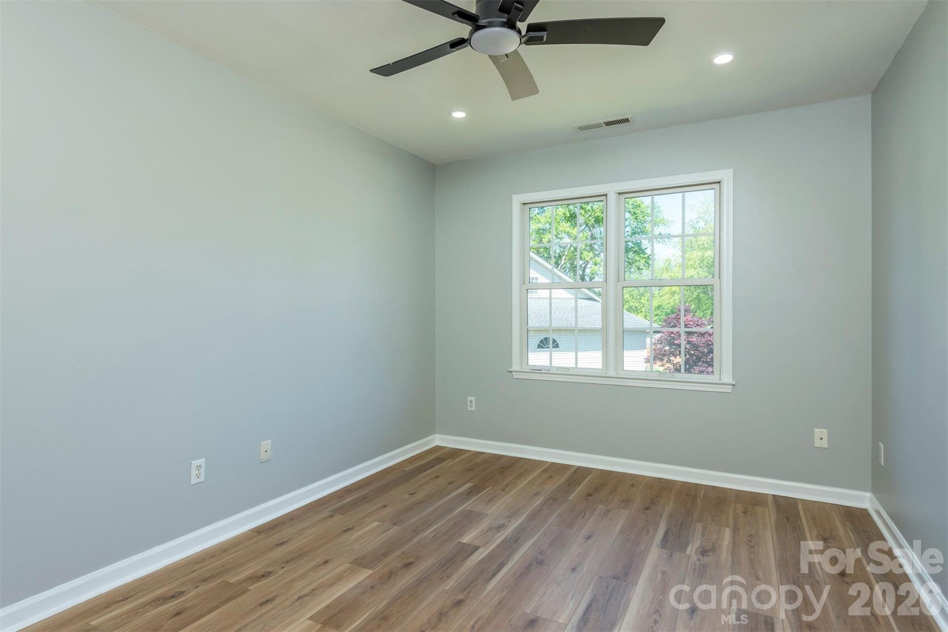 23 Westmont Drive - Photo 26