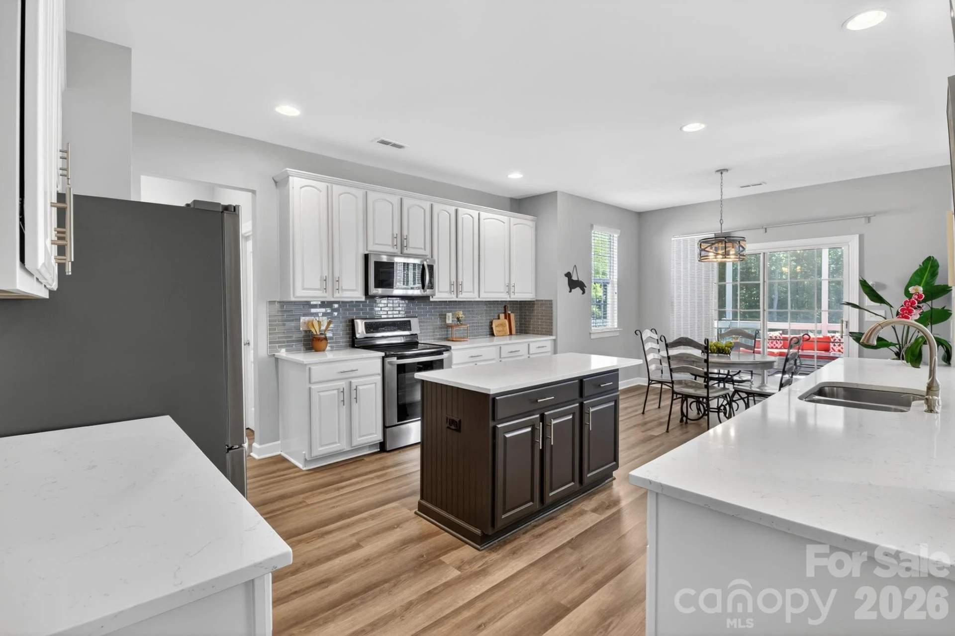 10011 King George Lane - Photo 17